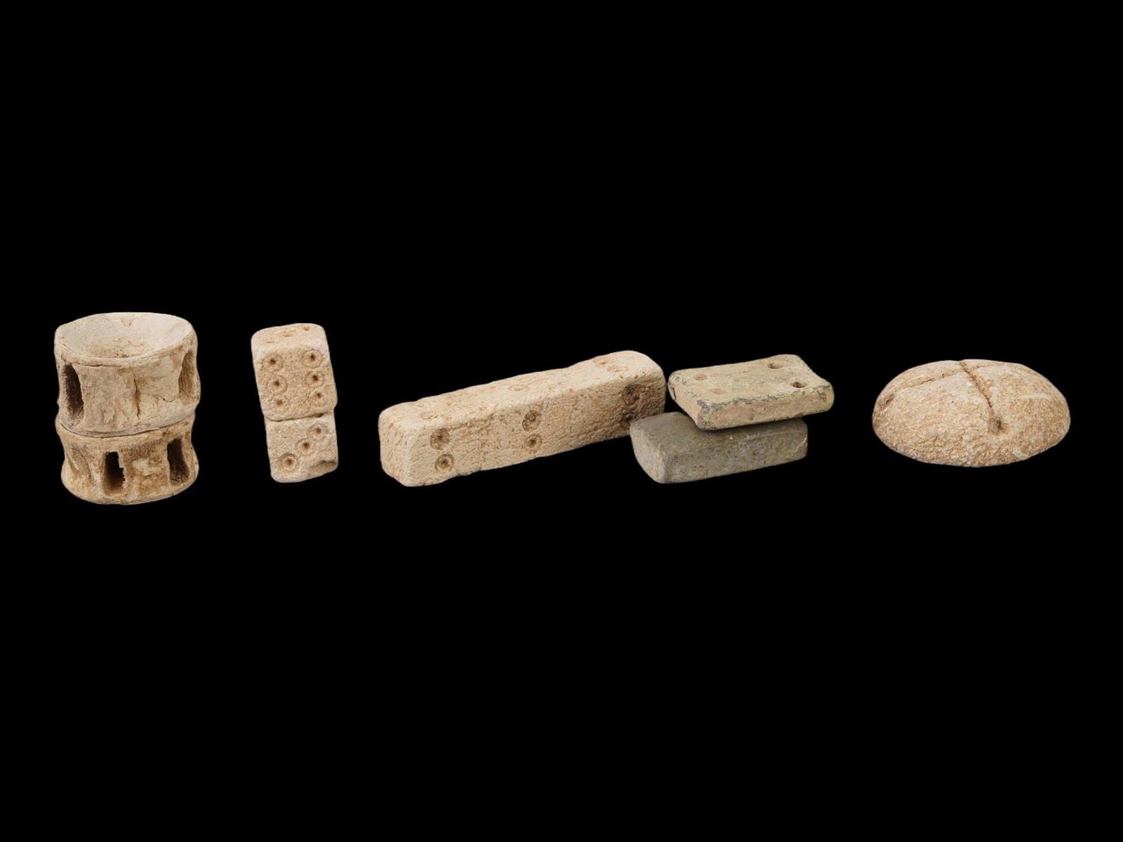 ANCIENT ROMAN STONE GAMING PIECES DICE VARIOUS SHAPES (1 of 4)