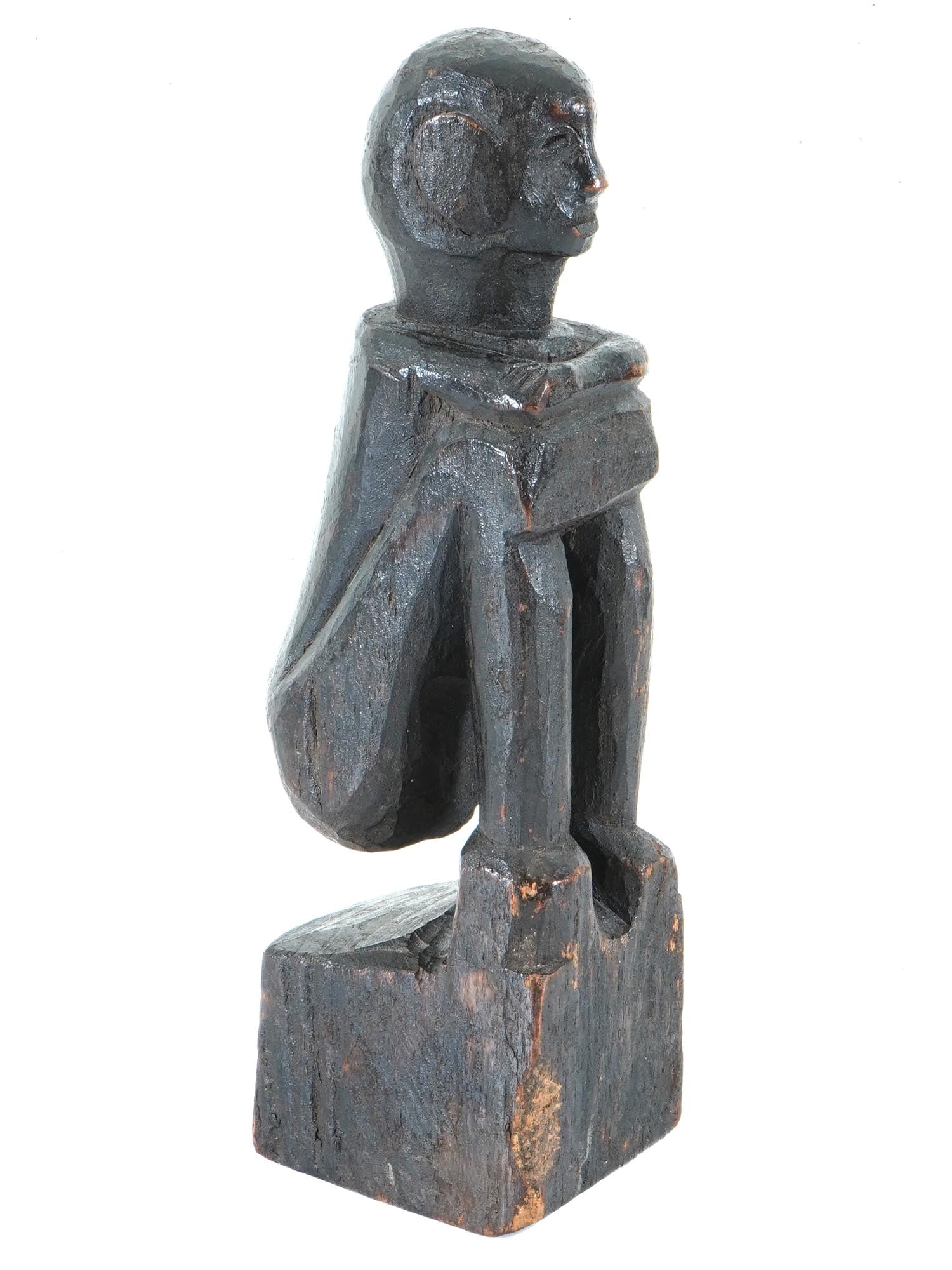 20TH C PHILIPPINE BULUL RICE DEITY WOODEN SCULPTURE: A 20th Century Philippine Bulul Rice Deity wooden sculpture. This striking wooden sculpture represents a Bulul, an important rice deity in the traditions of the Ifugao people from the Philippines. The