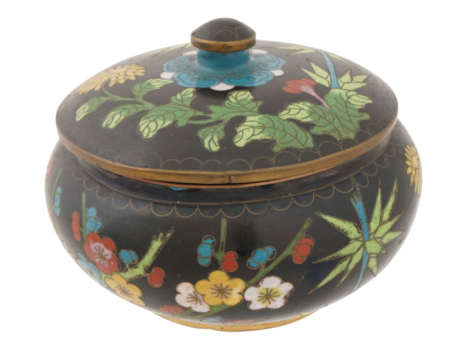 ANTIQUE CHINESE QING CLOISONNE ENAMEL LIDDED BOWL (1 of 6)