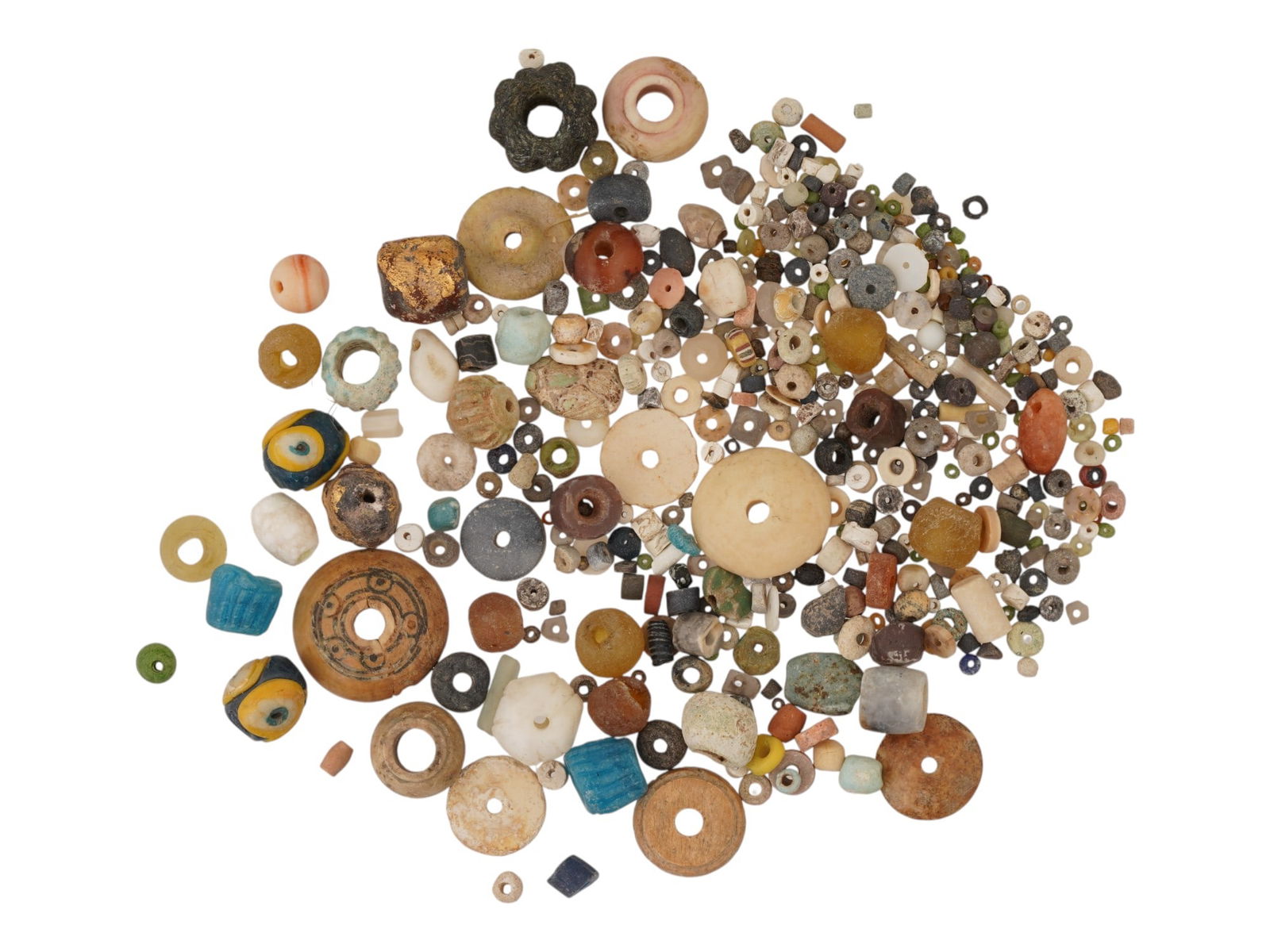 LOT ANCIENT EGYPTIAN AGATE CORNELIAN GLASS BEADS 700 BC (1 of 6)