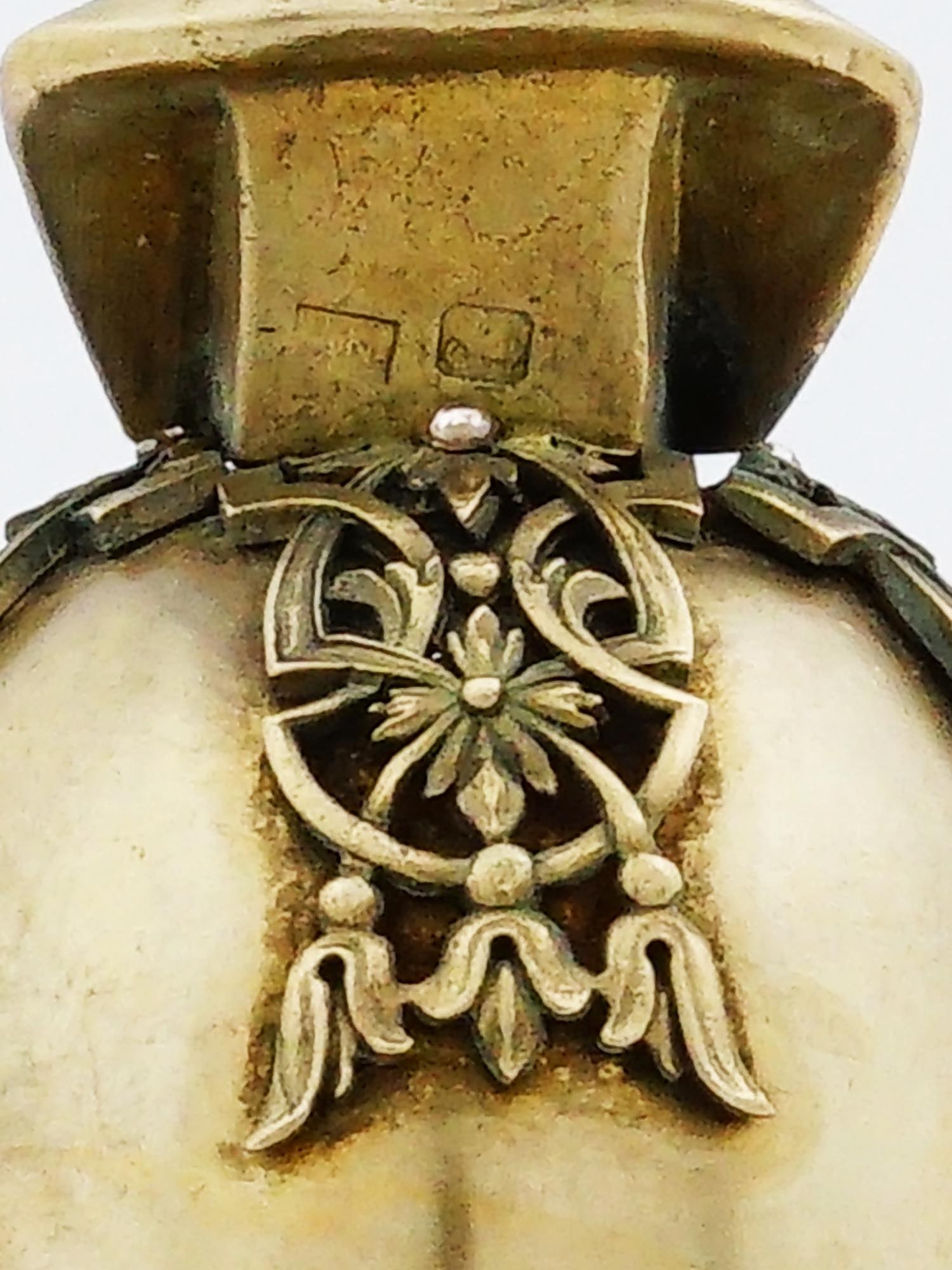 RUSSIAN SILVER FIGURAL TABLE BELL WITH A BUST HANDLE - 8