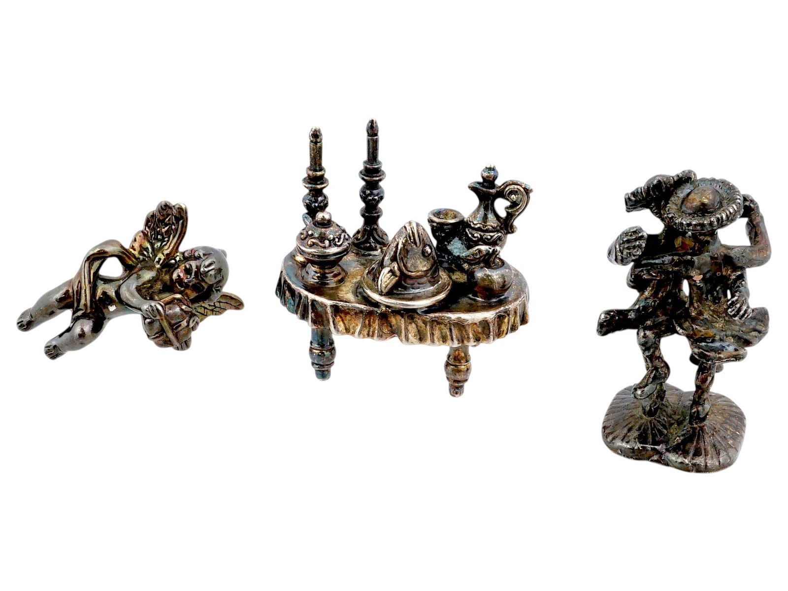 GROUP OF THREE JEWISH SILVER AND SILVER PLATED ITEMS (1 of 10)