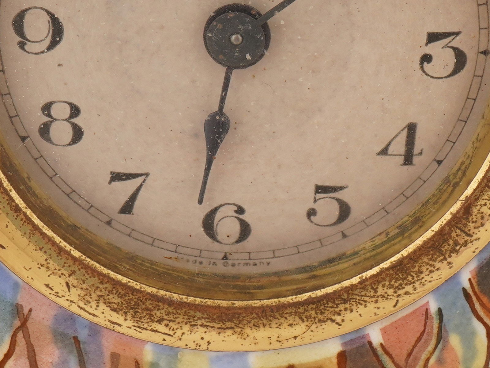 VINTAGE GERMAN HAND PAINTED CERAMIC TABLE CLOCK - 8