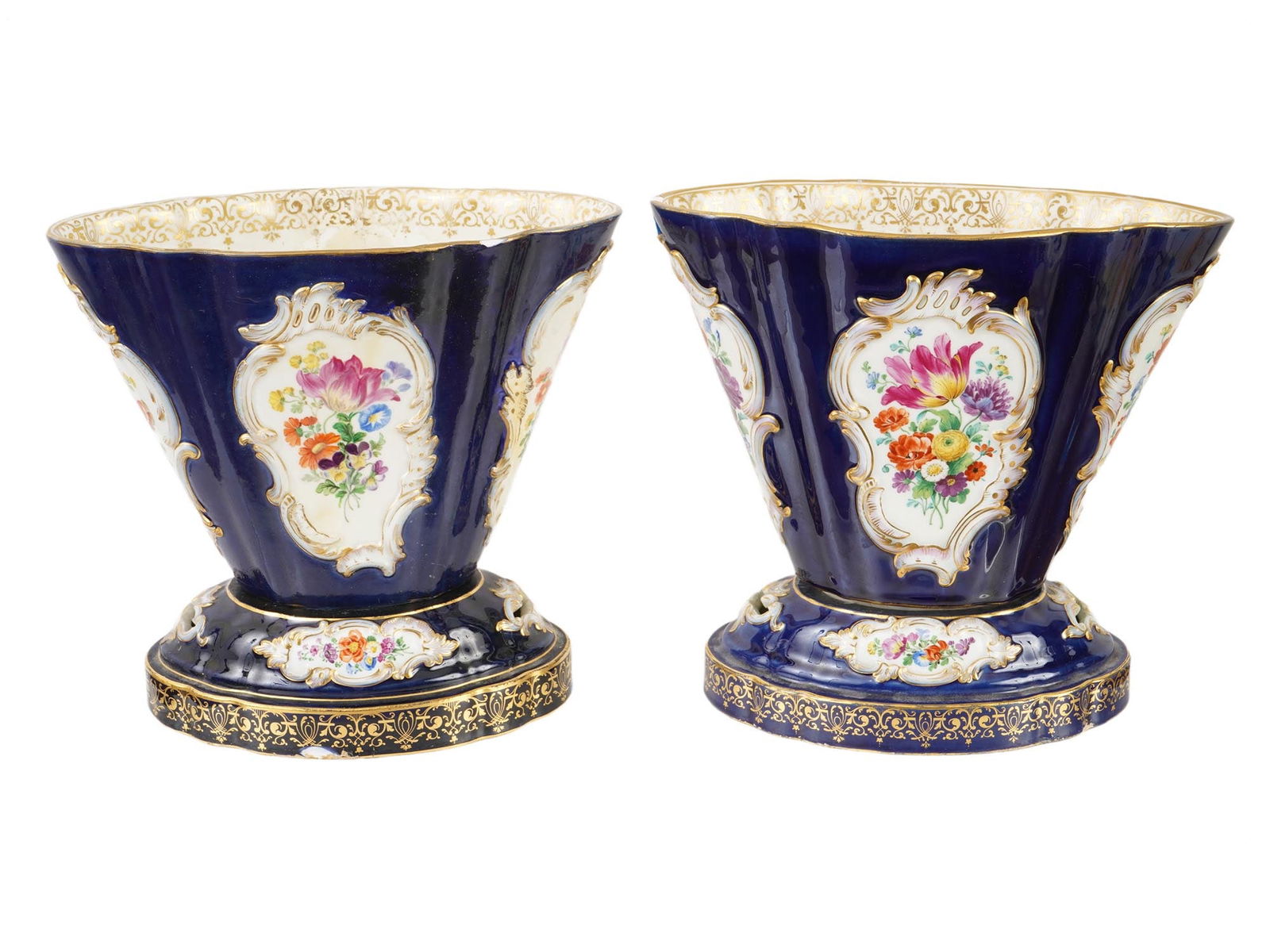 PAIR OF ANTIQUE GERMAN MEISSEN PORCELAIN FLORAL CACHEPOTS (1 of 10)