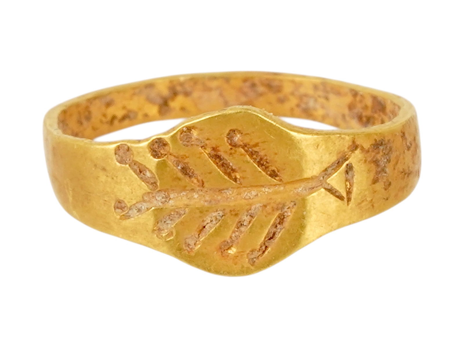 RARE ANCIENT ROMAN JUDAICA GOLD BABY RING W MENORAH: A rare ancient Roman Judaica gold baby ring, circa 100 to 300 AD. Features an engraved image of a nine branched menorah. Ancient Roman Rings And Jewelry Collectibles. Total weight 0.45 g. THIS