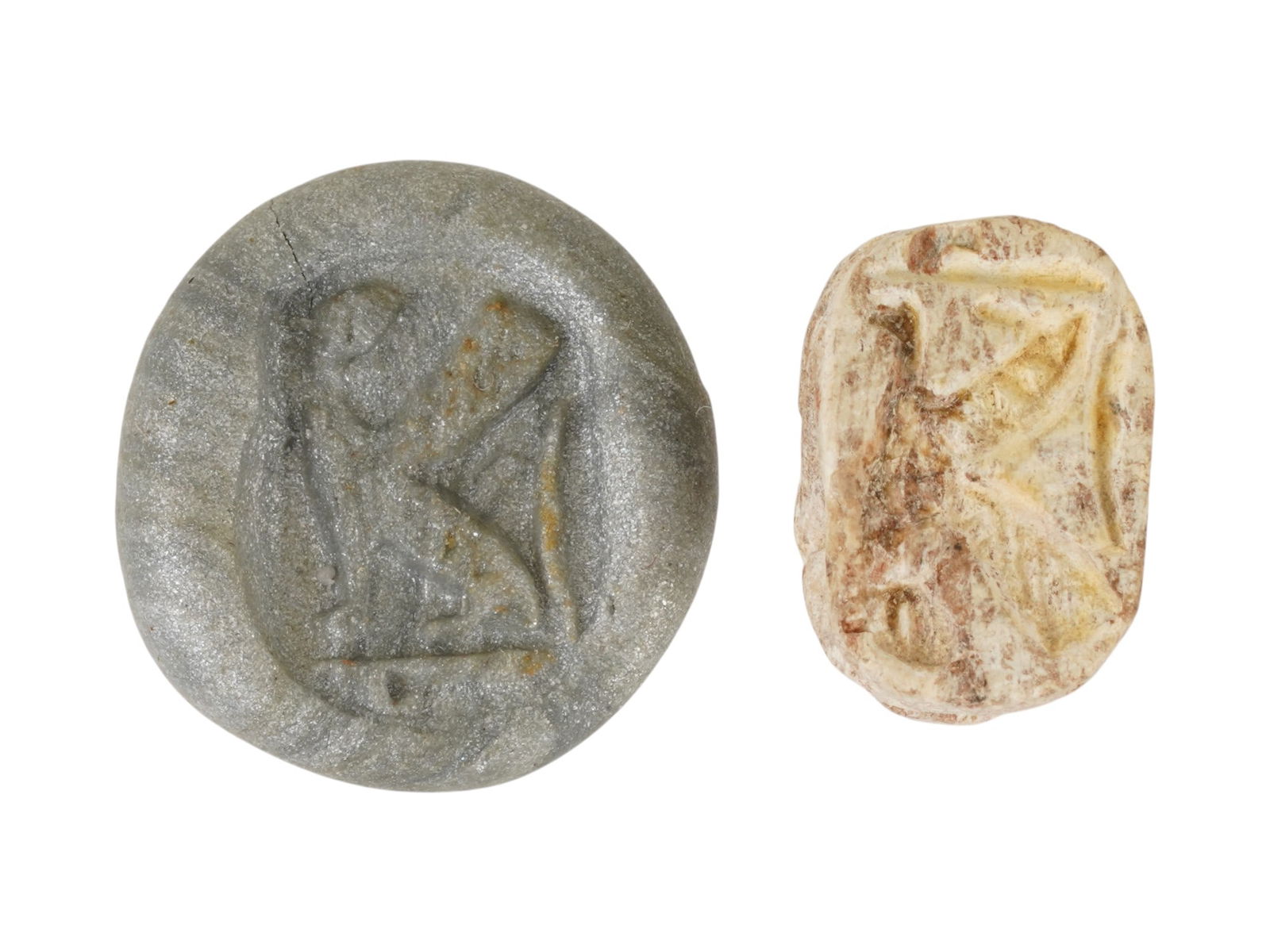ANCIENT HOLY LAND STONE SCARAB WITH A SEATED GRIFFON (1 of 8)