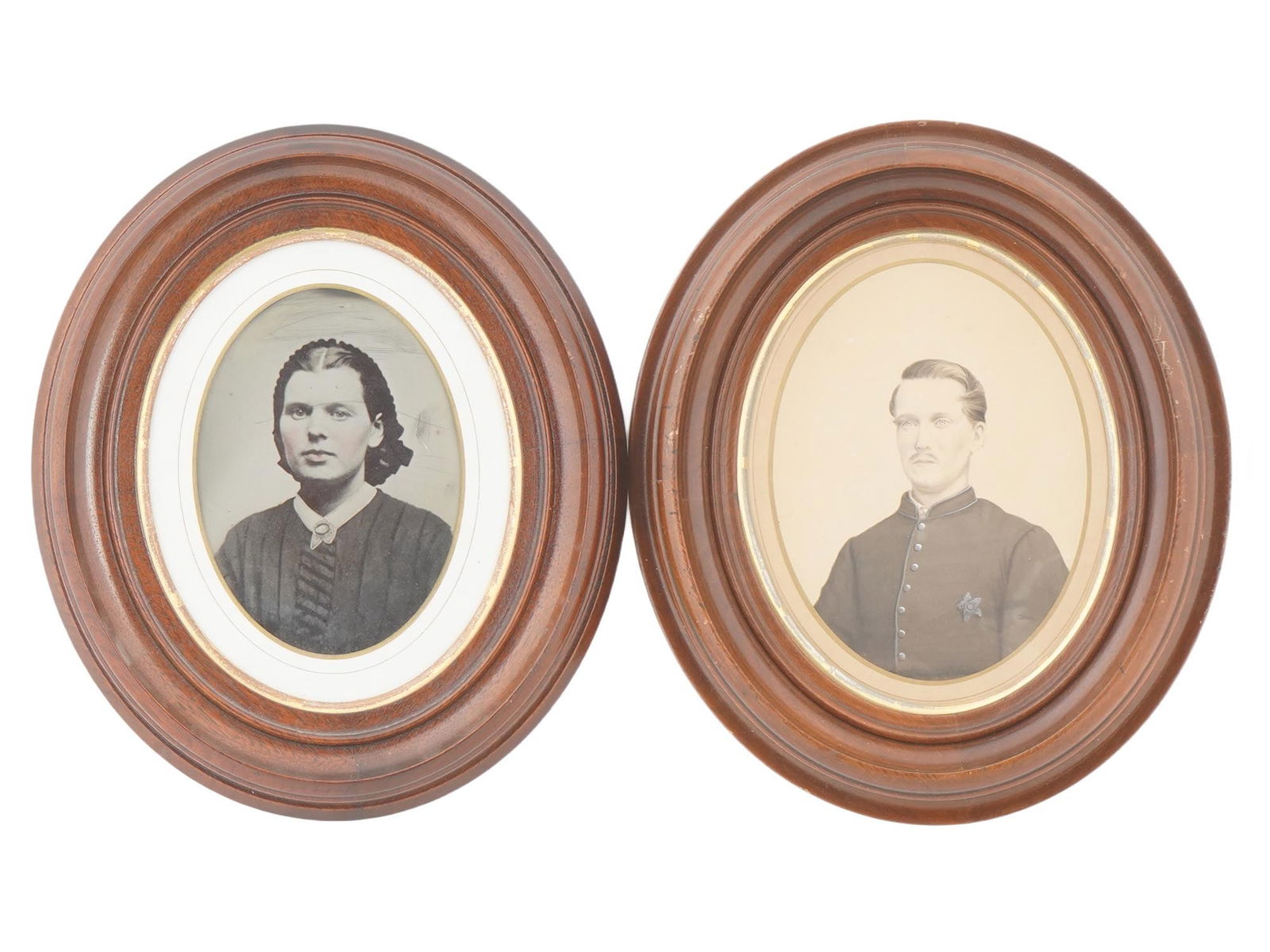 ANTIQUE AMERICAN CIVIL WAR MARRIED COUPLE PHOTOGRAPHS (1 of 6)