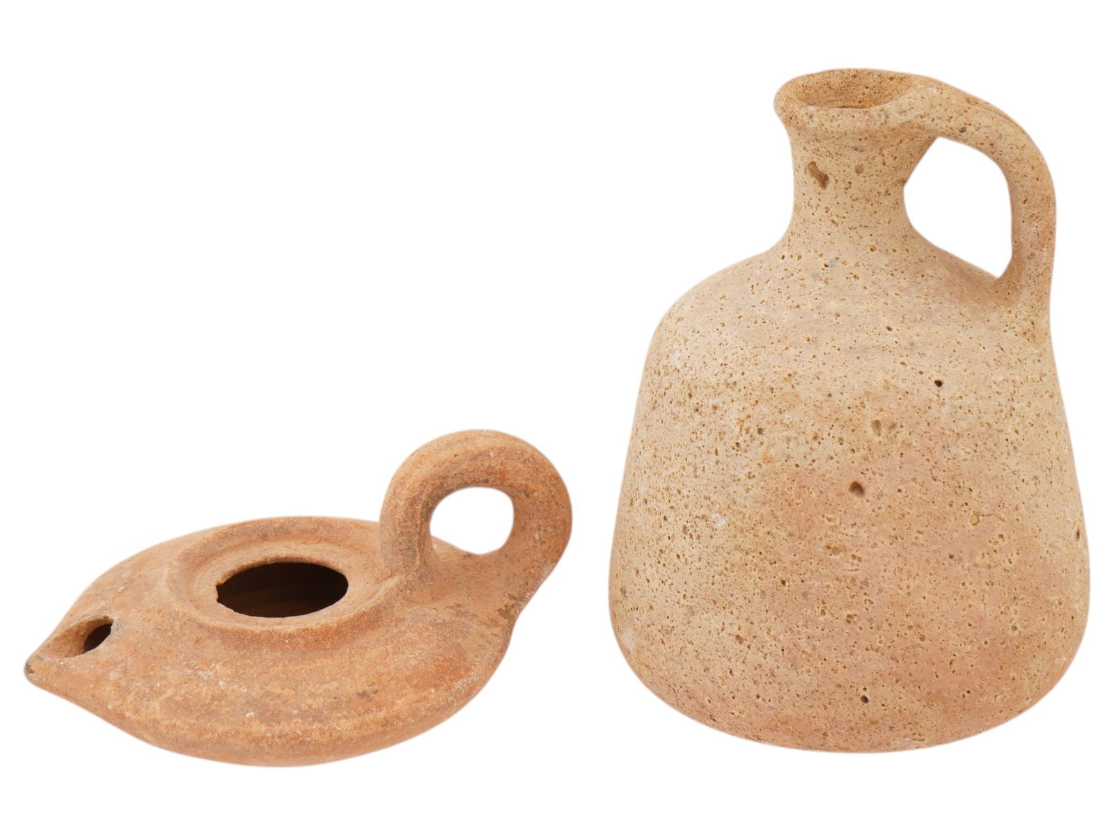 ANCIENT IRON AGE AND BYZANTINE ISLAMIC TERRACOTTA ITEMS (1 of 7)