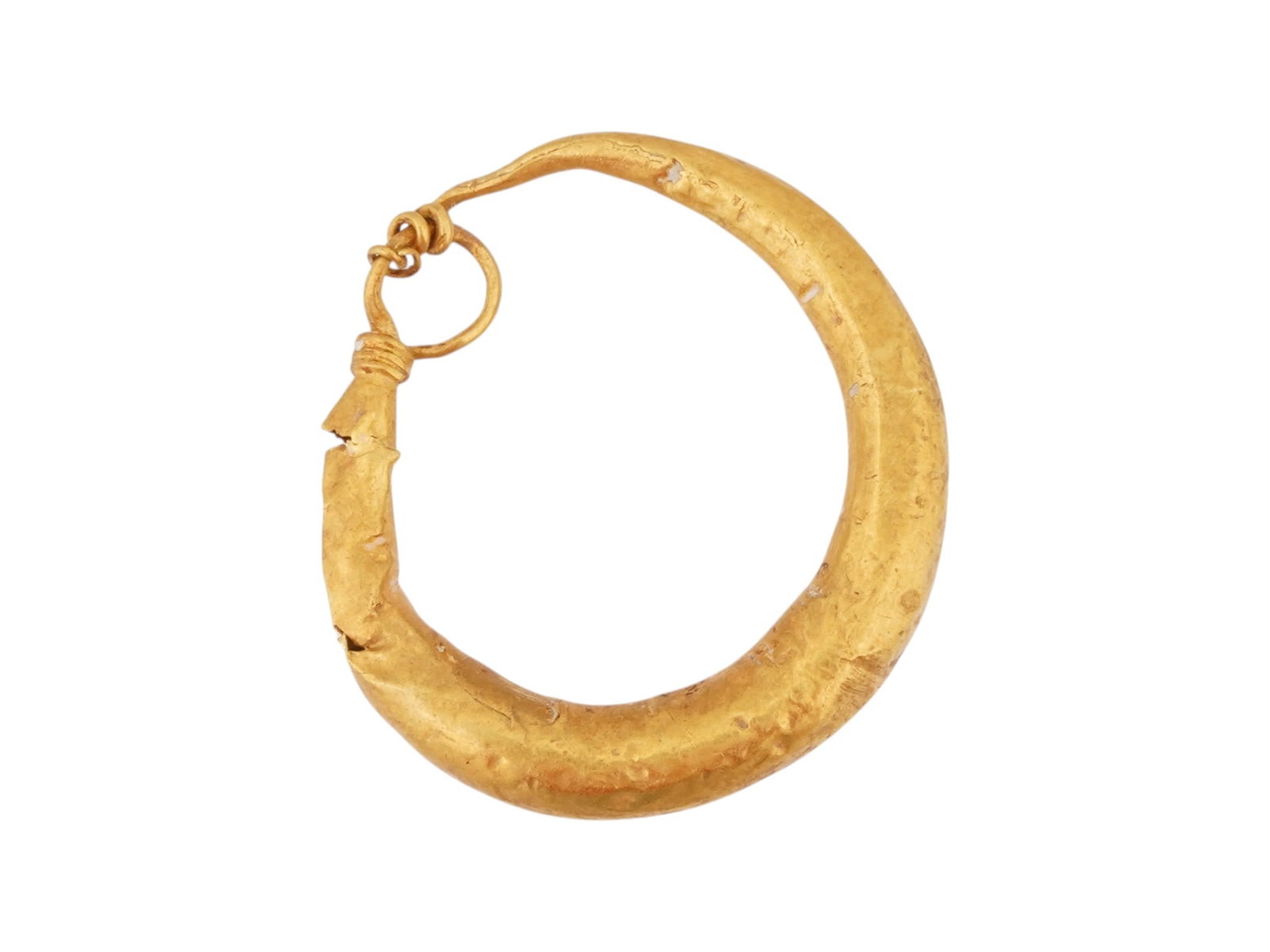 ANCIENT ROMAN GOLD EARRING OF A CLASSIC CRESCENT FORM (1 of 4)