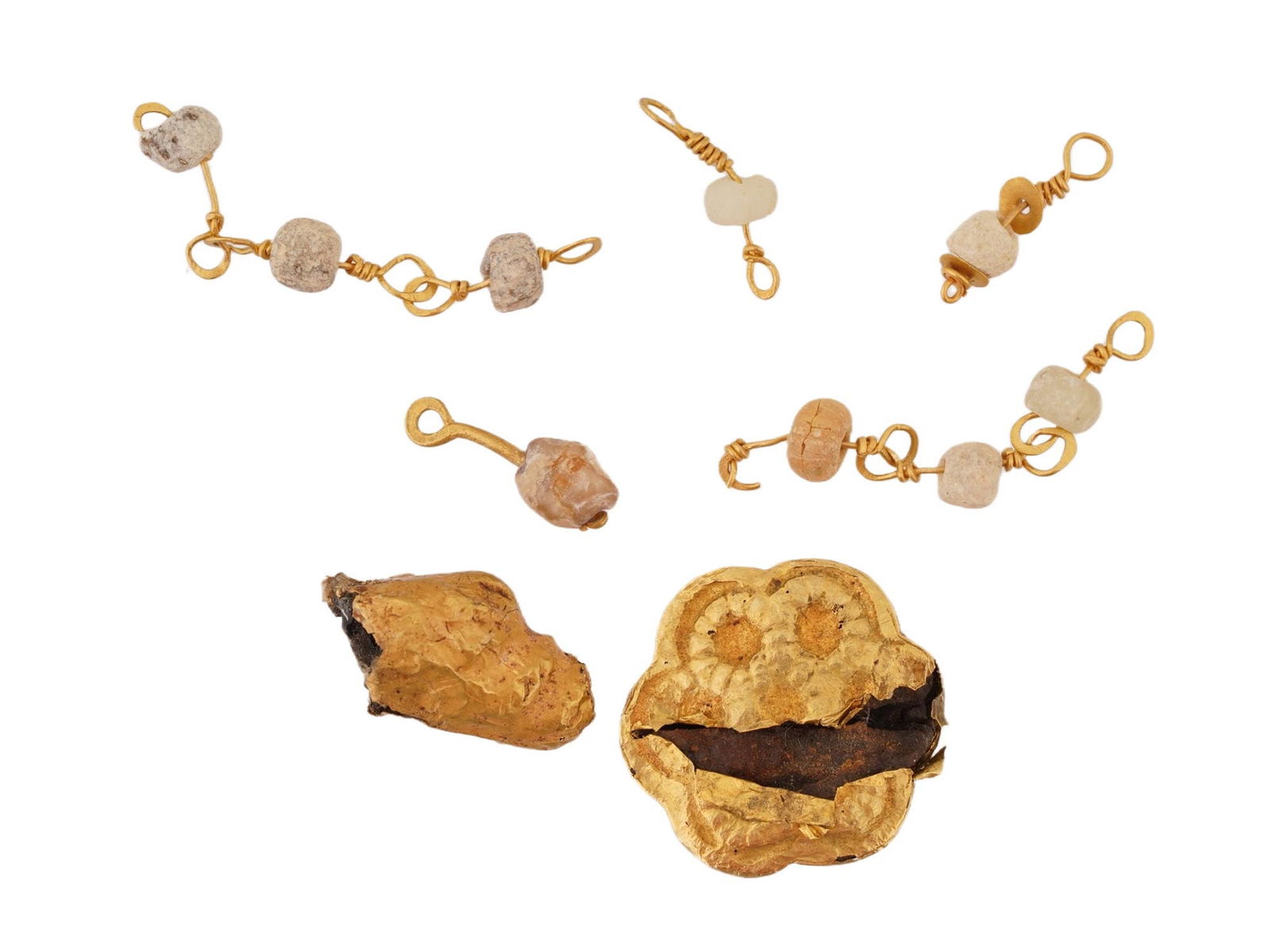 ANCIENT GRECO ROMAN NECKLACE GOLD BEAD COMPONENTS: Ancient necklace components, dating from approximately 500 BC to 200 AD and reflecting the craftsmanship of Greco-Roman jewelry traditions. The group includes fragments of gold chain and individual la