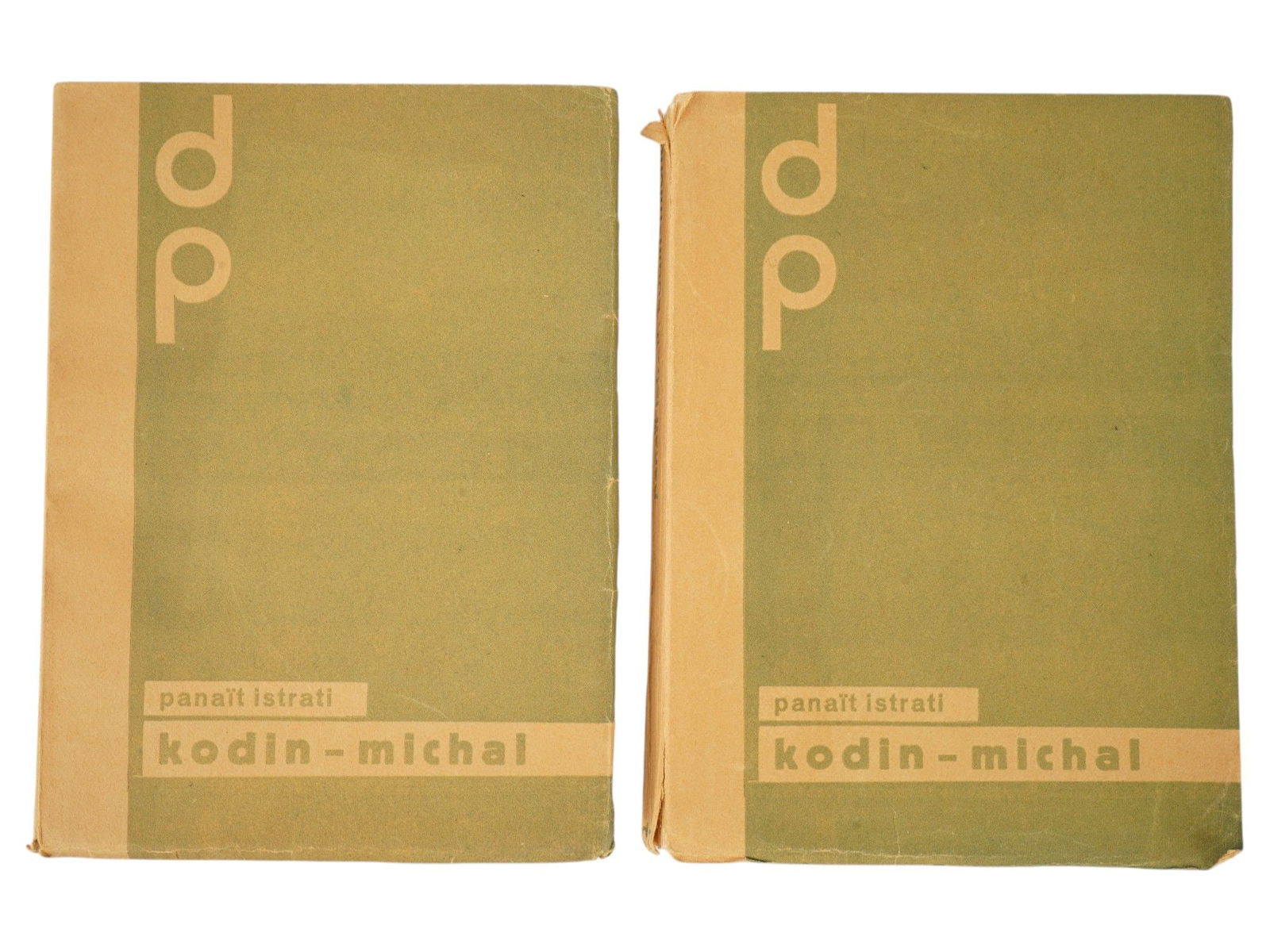 VINTAGE CZECH BOOK KODIN MICHAL PANAIT ISTRATI 2 VOLS: Two vintage volumes of the Czech book edition of Kodin and Michal by Panait Istrati, published in Prague in 1928 by the Aventinum press. Originally written in French, the novels form part of Istratis