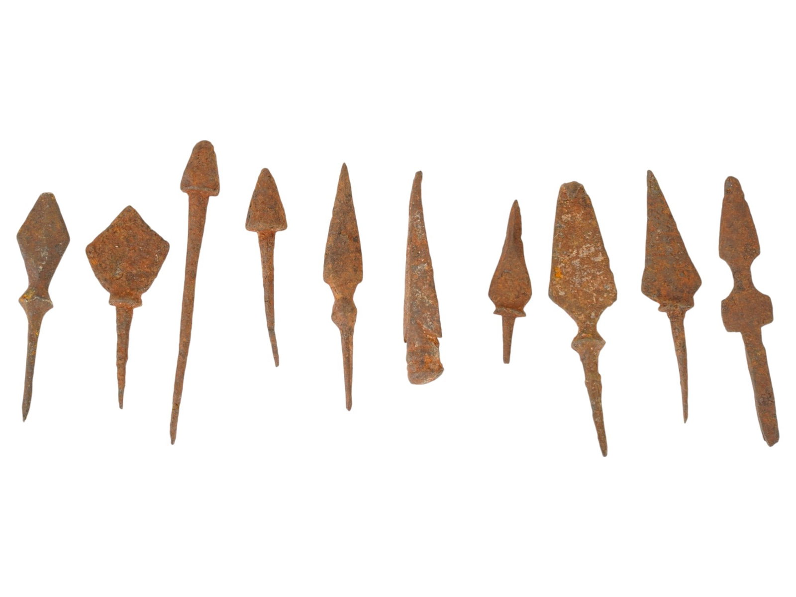 GROUP OF TEN ANCIENT GRECO ROMAN IRON ARROWHEADS (1 of 6)