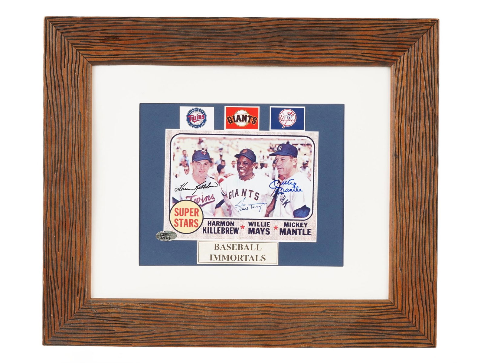AMERICAN BASEBALL IMMORTALS AUTOGRAPHED PHOTO PRINT: A vintage American Baseball Immortals autographed photo print. The print contains a group photo with replica autographs by Harmon Killebrew from Minnesota Twins, Willie Mays from San Francisco Giants,