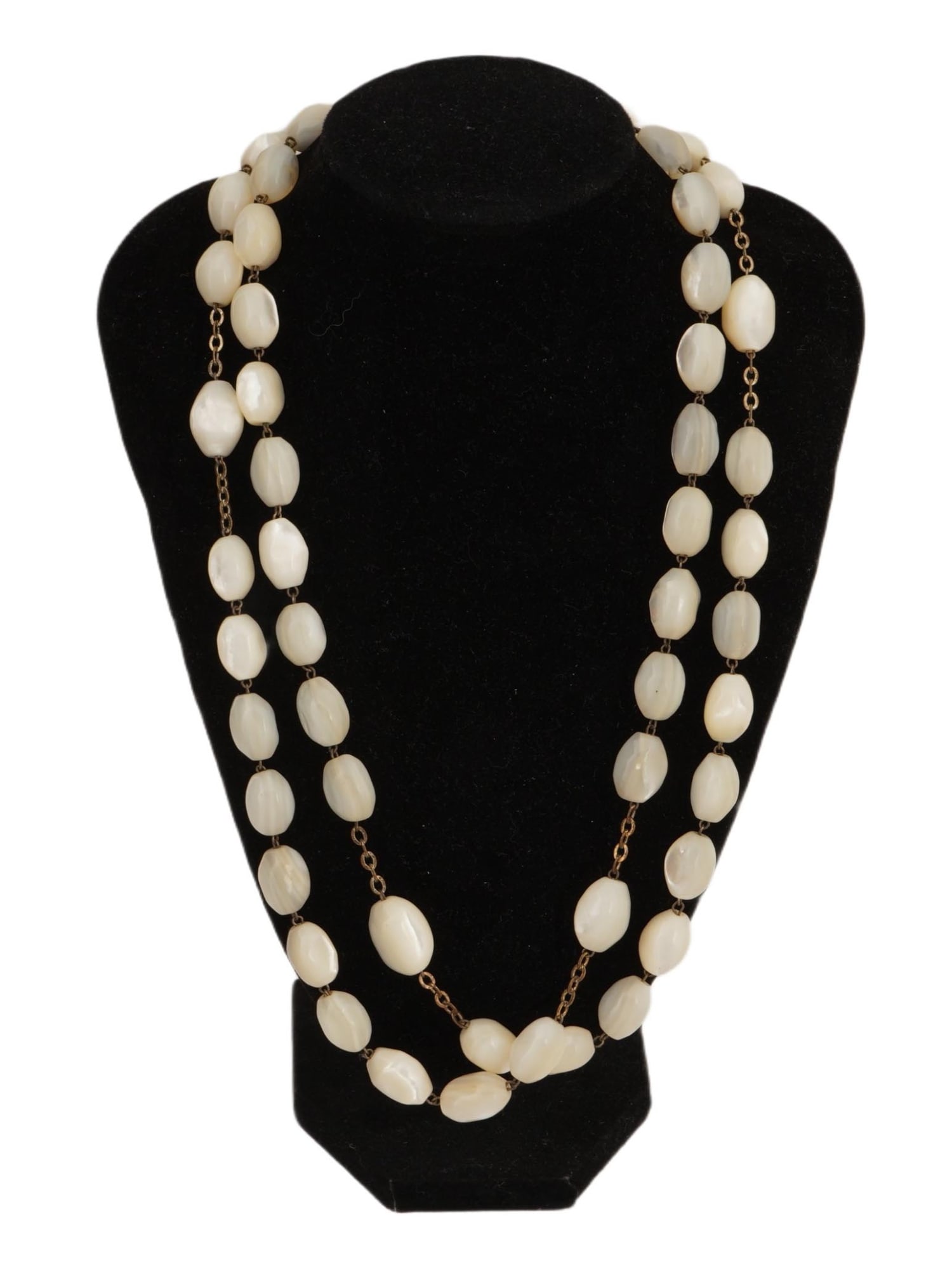 VINTAGE MOTHER OF PEARL CHAIN NECKLACE (1 of 4)