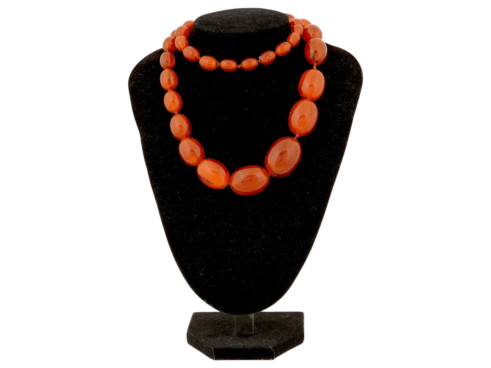 VINTAGE ART DECO BEADED RED BAKELITE NECKLACE (1 of 4)