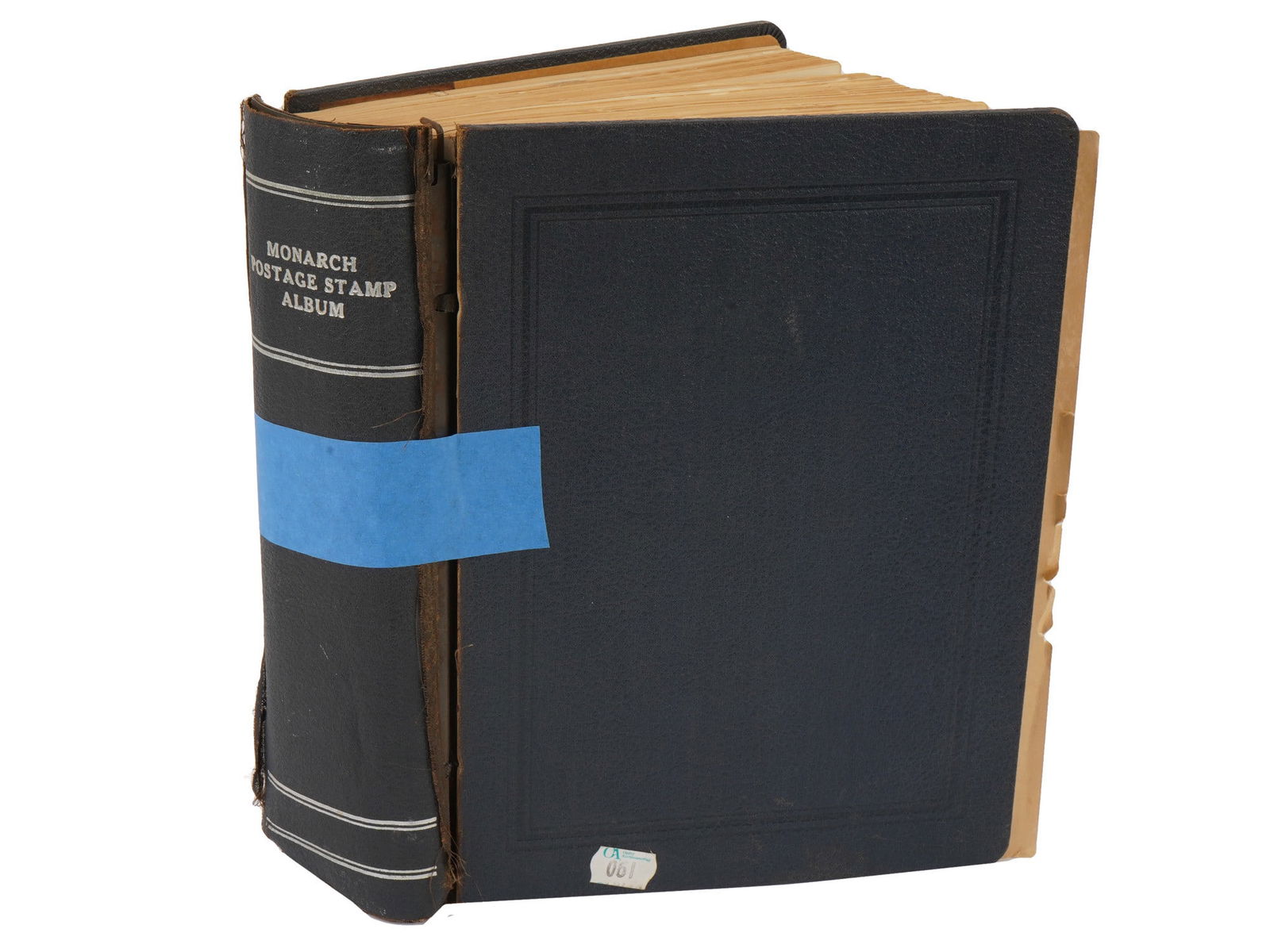 VINTAGE MONARCH STAMP ALBUM WITH WORLD POSTAGE STAMPS (1 of 5)