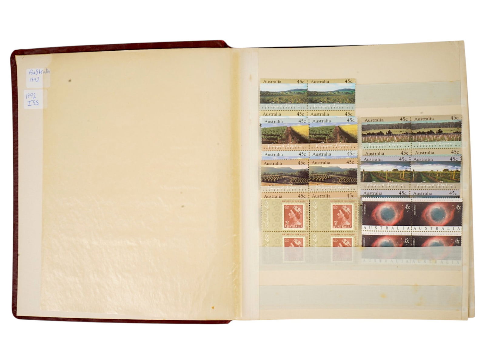 VINTAGE STAMP BOOK WITH AUSTRALIAN POSTAGE STAMPS (1 of 11)