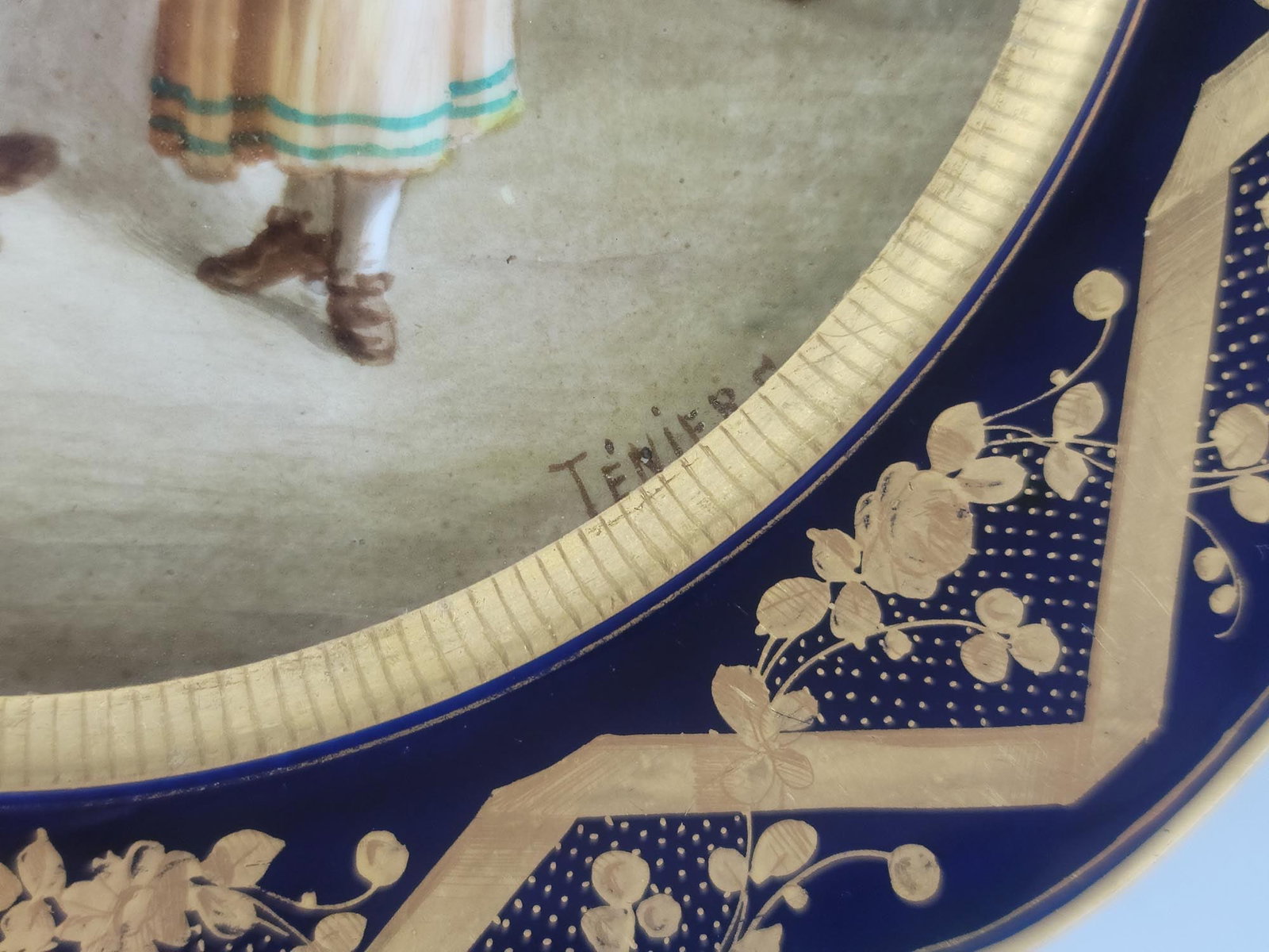 ANTIQUE FRENCH SEVRES PORCELAIN CABINET PLATES - 7