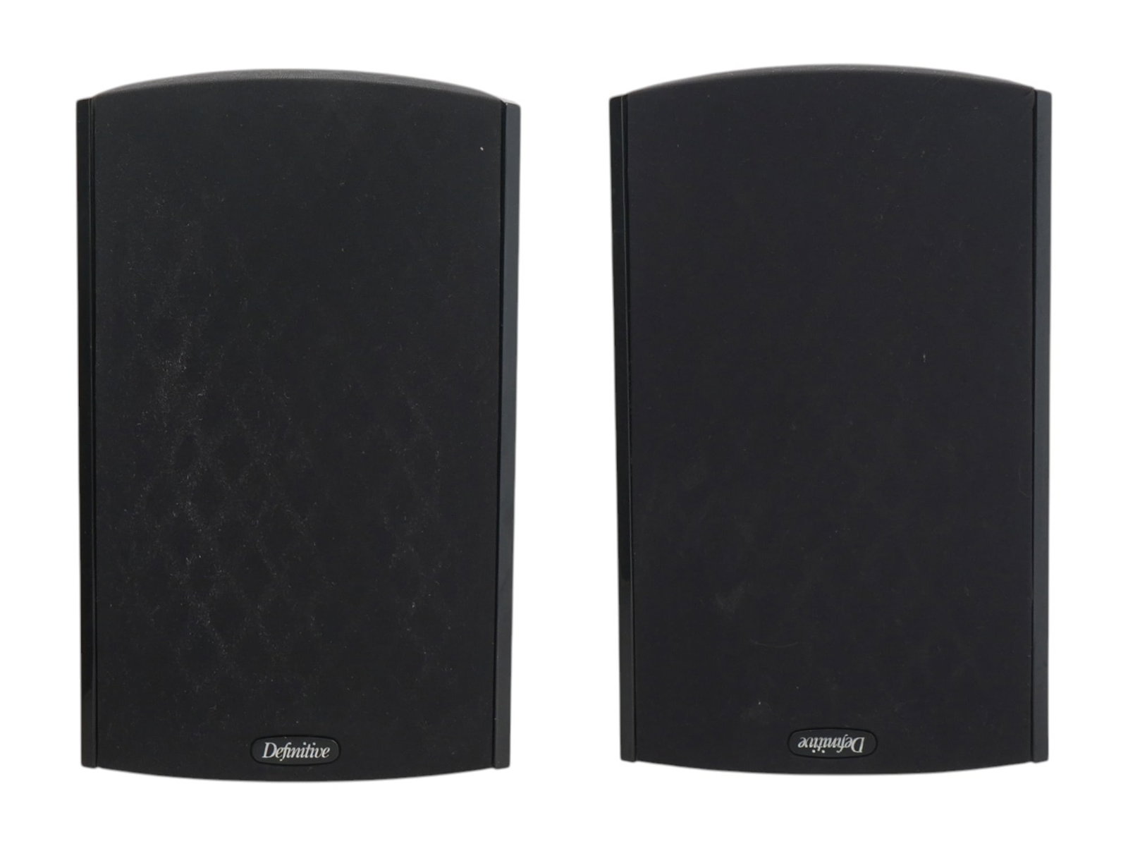 PAIR OF DEFINITIVE TECHNOLOGY PROMONITOR 1000 SPEAKERS: A pair of American Definitive Technology ProMonitor 1000 speakers. Remarkably sophisticated with the sound quality of much bigger speakers, the ProMonitor 1000 boasts legendary Definitive Technology i