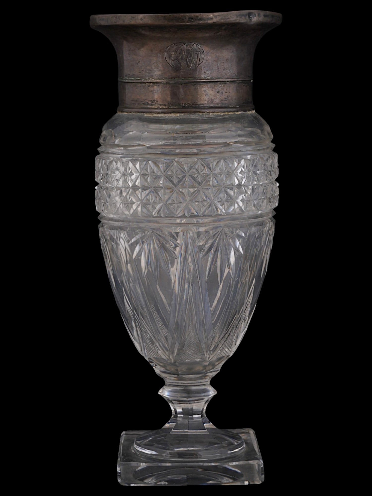 ANTIQUE GERMANCRYSTAL VASE WITH 800 SILVER RIM AND TEXT: An antique German cut-crystal vase fitted with an 800 silver rim and engraved with a presentation inscription commemorating a victory at the Ruhleben racecourse in Berlin. The inscription records the