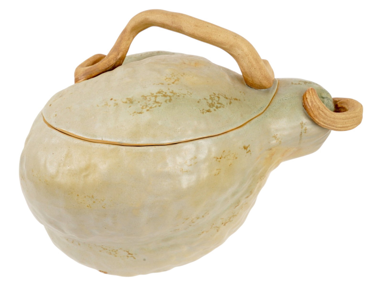 VINTAGE CERAMIC HUBBARD SQUASH TUREEN PATRICIA GARRETT: A vintage ceramic piece featuring a hubbard squash tureen designed by artist Patricia Garrett as part of her acclaimed Great Impressions pottery line. Created in her Berkeley, California studio betwee