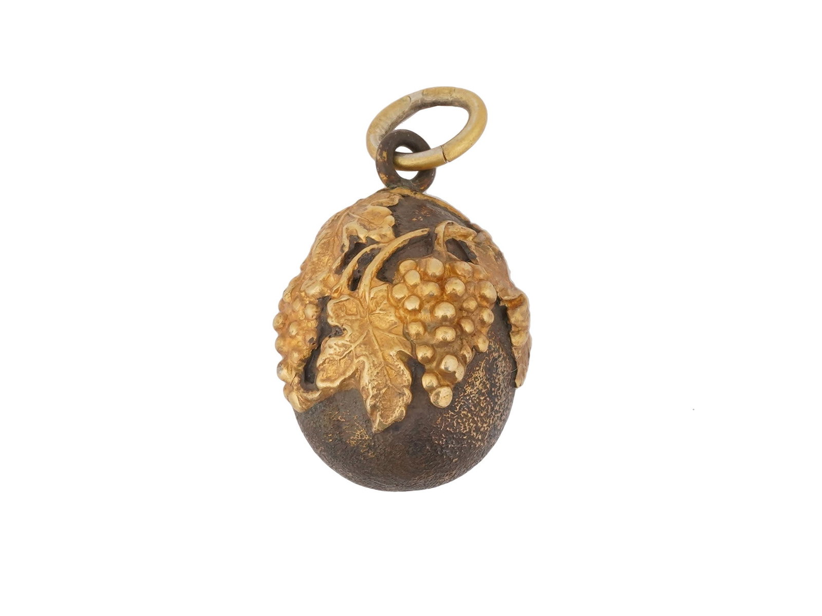 RUSSIAN GILT SILVER GRAPE DESIGN EASTER EGG PENDANT (1 of 6)