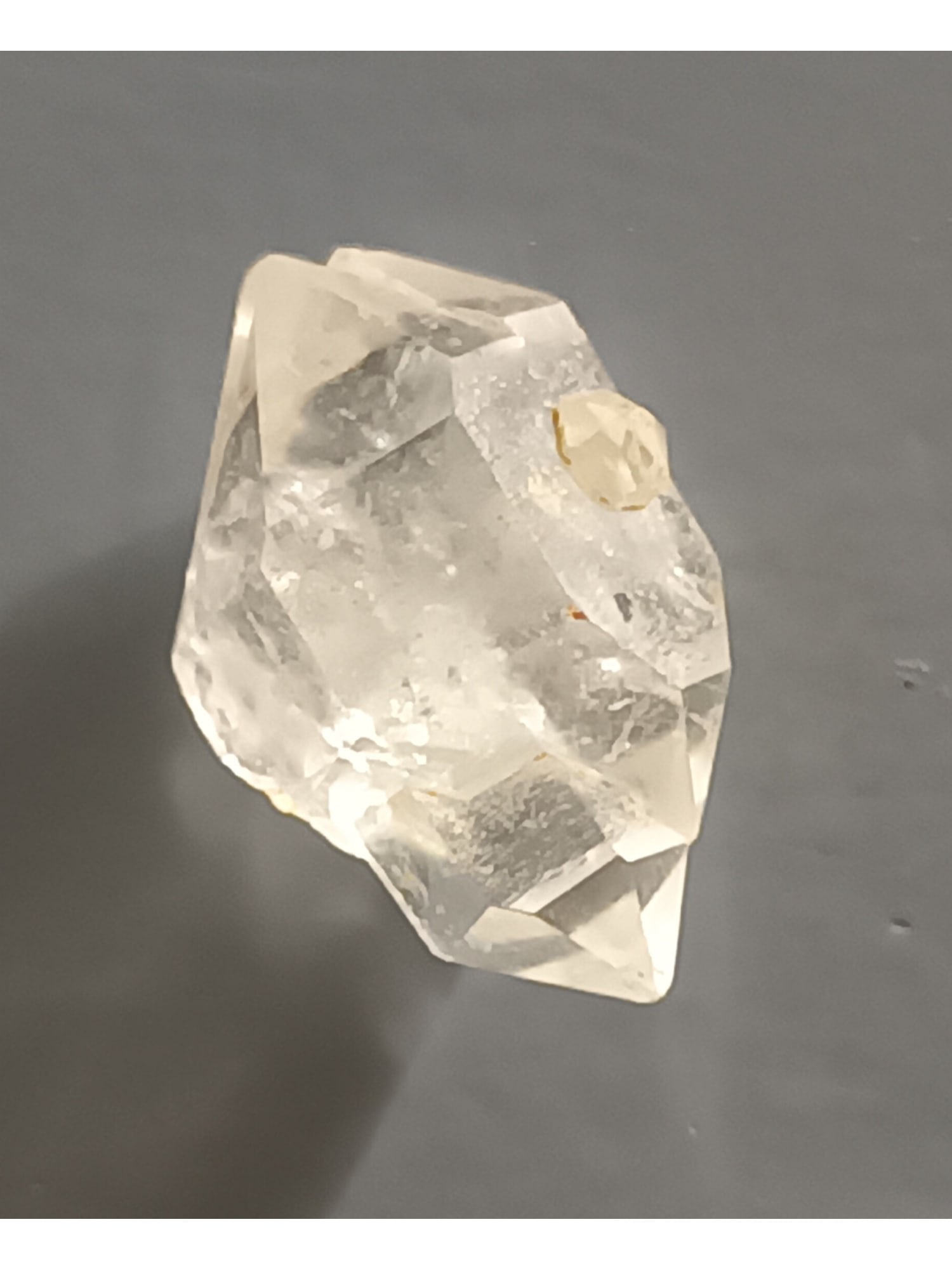 BITERMINATED QUARTZ CRYSTAL - 4
