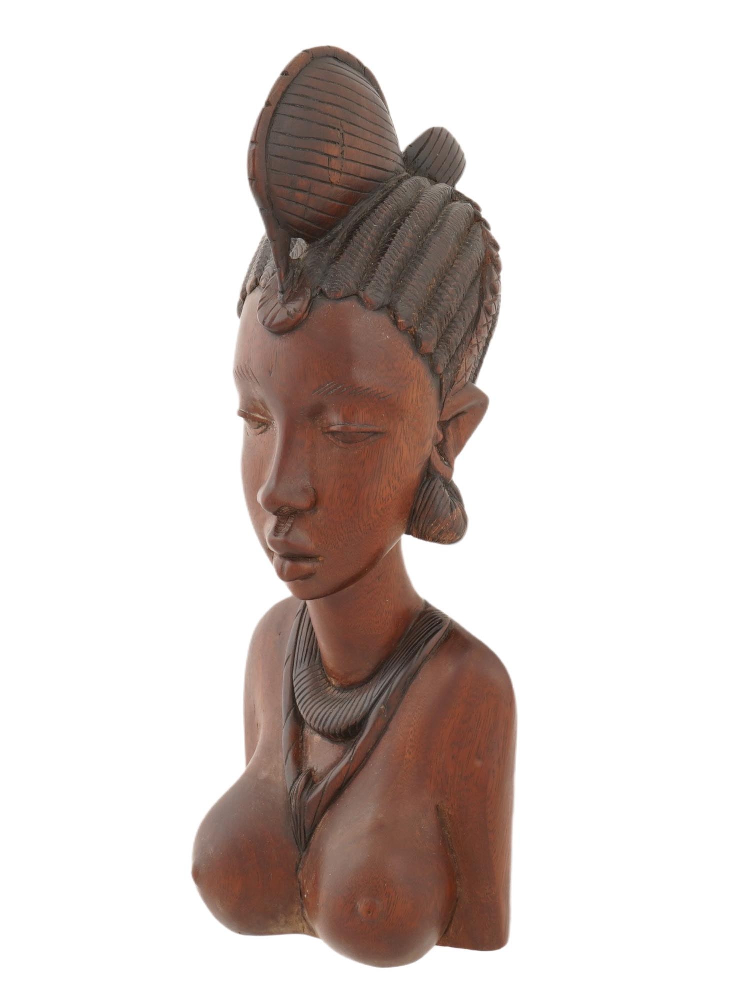 VINTAGE AFRICAN HAND CARVED WOODEN WOMAN SCULPTURE (1 of 7)