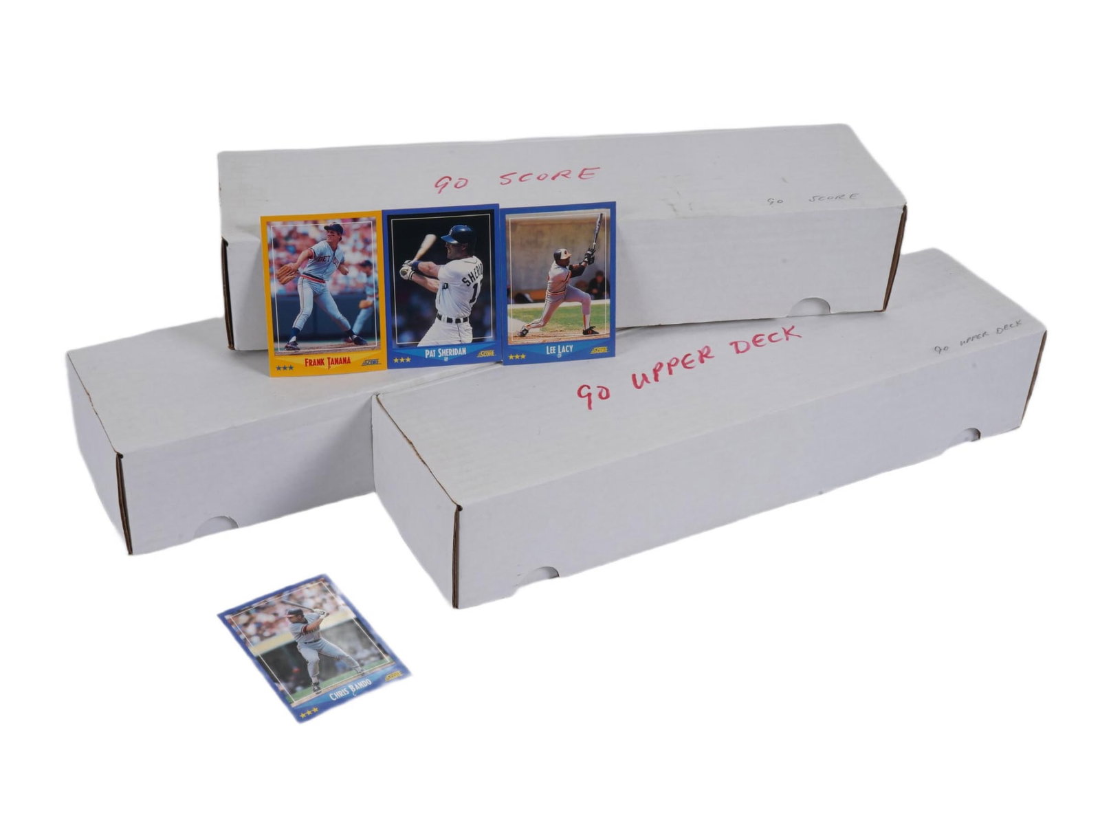 LARGE COLLECTION OF AMERICAN SPORTS TRADING CARDS (1 of 2)