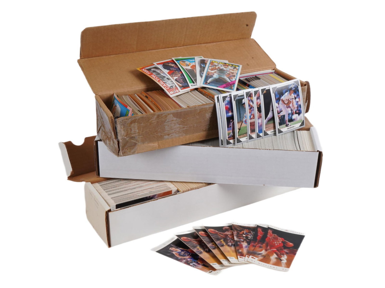 COLLECTION OF VINTAGE AMERICAN SPORTS TRADING CARDS (1 of 2)