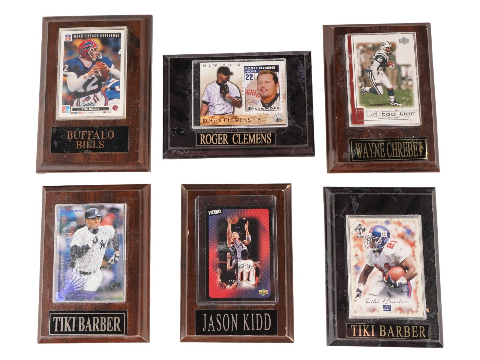 COLLECTION OF AMERICAN SPORTS CARDS PLAQUE (1 of 8)