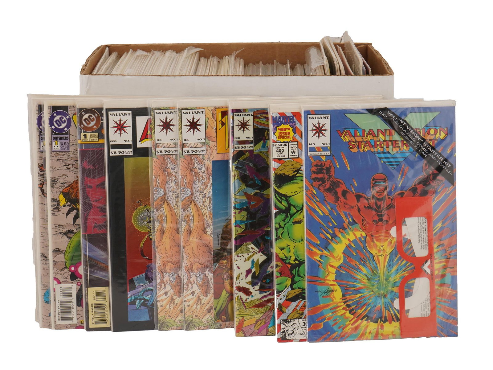 VINTAGE COMIC BOOKS OF VALIANT MARVEL AND DC COMICS (1 of 6)