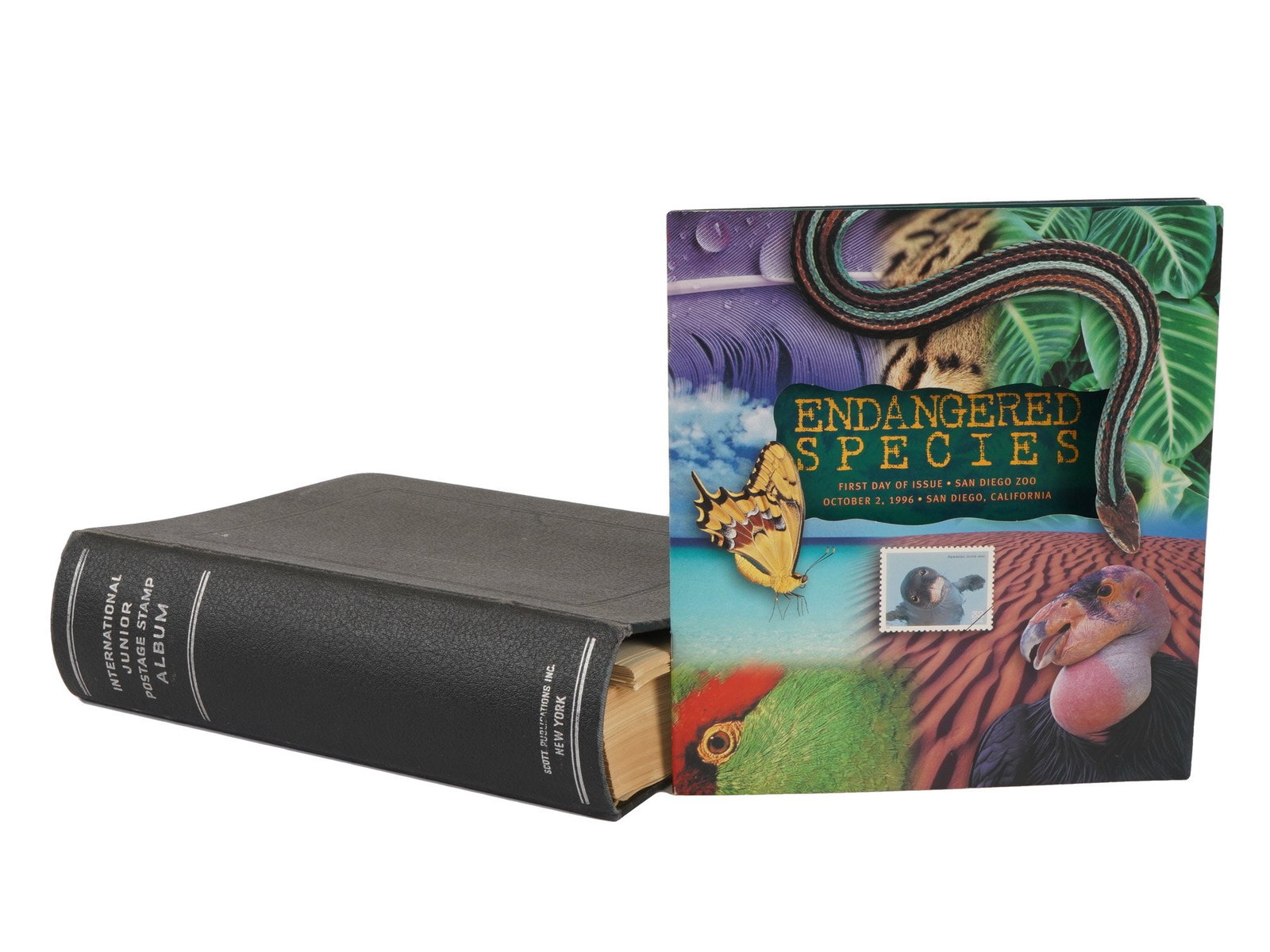 VINTAGE INTERNATIONAL JUNIOR POSTAGE STAMP ALBUM (1 of 4)