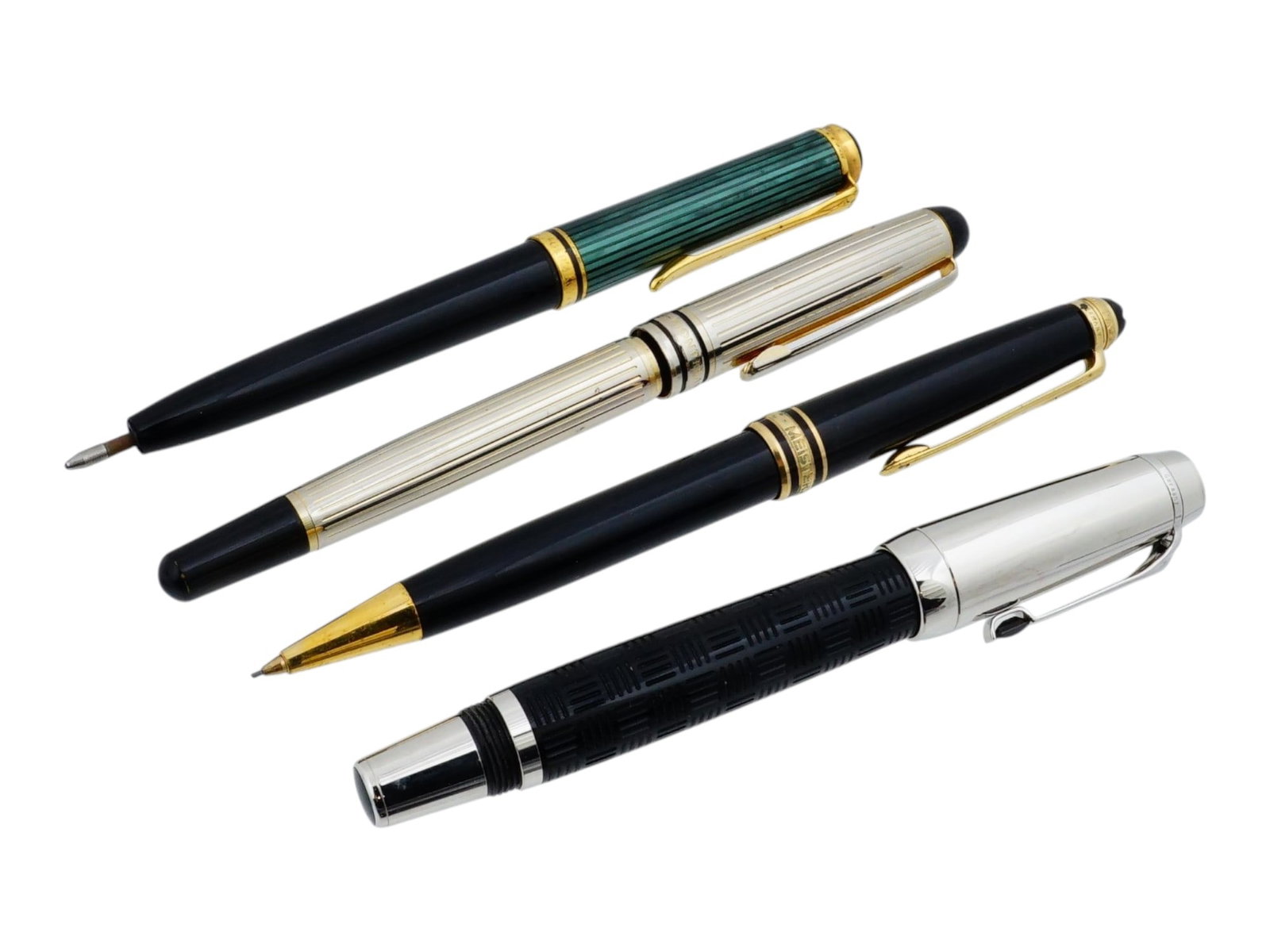 GROUP OF FOUR GERMAN PELIKAN AND MONTBLANC PENS (1 of 15)