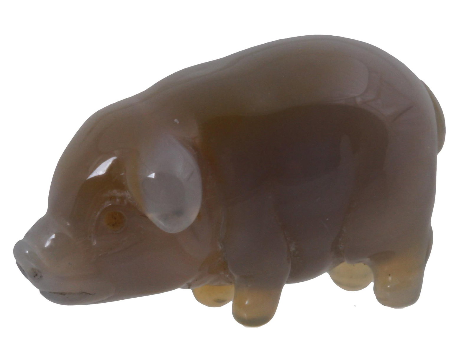 RUSSIAN HAND CARVED AGATE FIGURINE OF A PIG: A Russian hand carved agate figurine of a pig. Used to be decorated with gemstone eyes which are missing now. Russian Carved Stone Jewelry Collectibles. THIS LOT IS ELIGIBLE FOR A 30-DAY