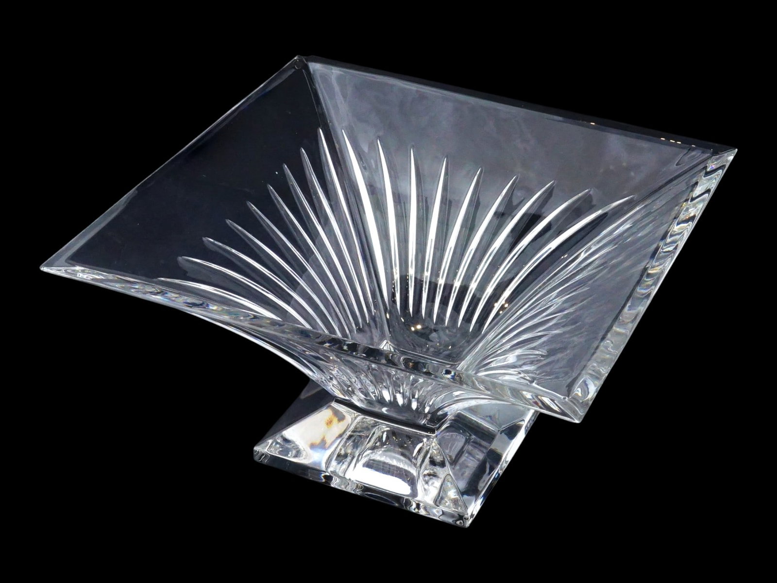 VINTAGE WATERFORD CRYSTAL CENTERPIECE BOWL CLARION (1 of 11)