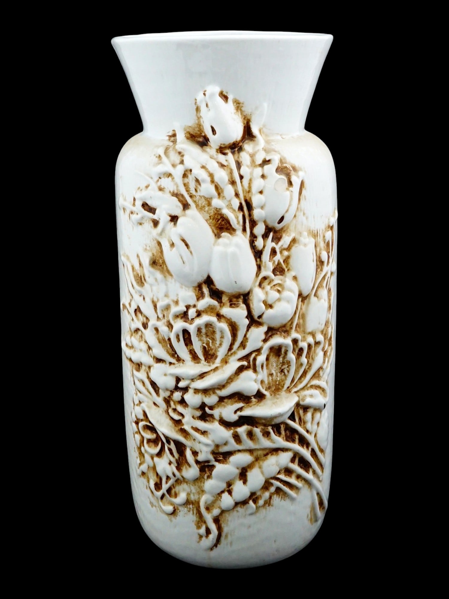 VINTAGE ITALIAN CERAMIC POTTERY VASE WITH FLORAL DESIGN: A vintage large Italian ceramic art pottery vase featuring an high-relief floral design. Finished in a soft white glaze accented with warm brown tones. Dating to the mid-late 20th century. Vintage Vas