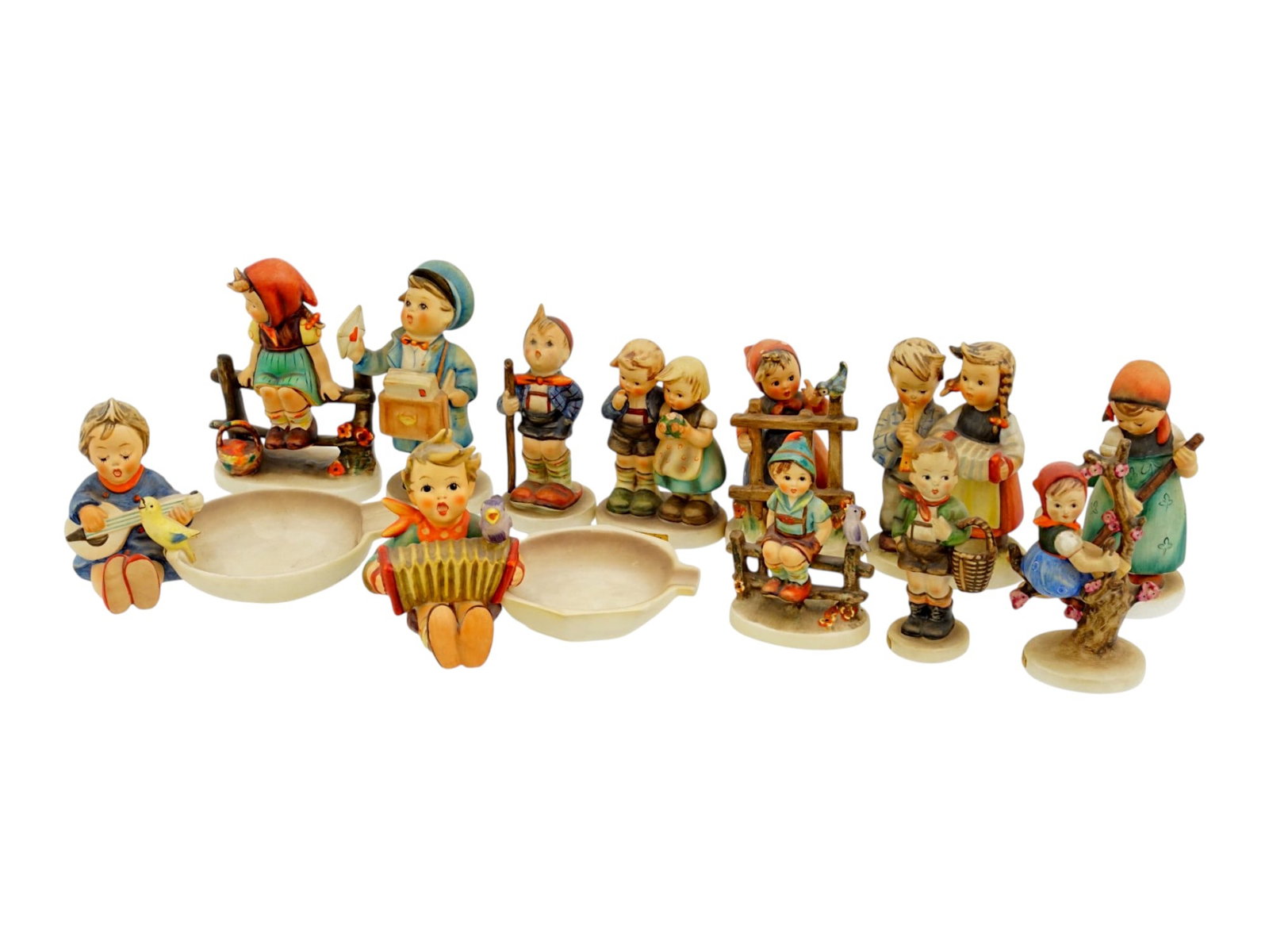 12 WEST GERMAN GOEBEL HUMMEL PORCELAIN FIGURINES (1 of 20)