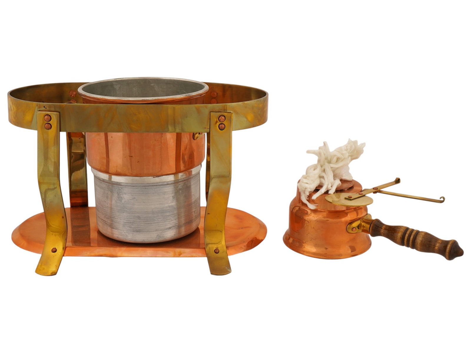VINTAGE AMERICAN COPPER FOOD WARMER SET BY WALDOW (1 of 7)