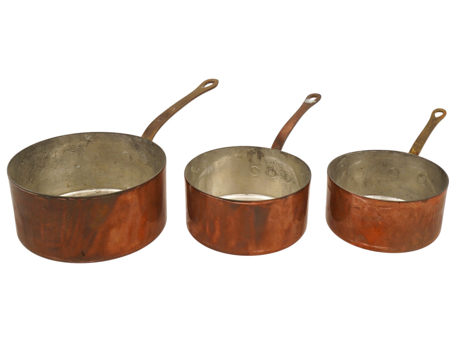 THREE VINTAGE AMERICAN COPPER SAUCEPANS BY WALDOW (1 of 8)