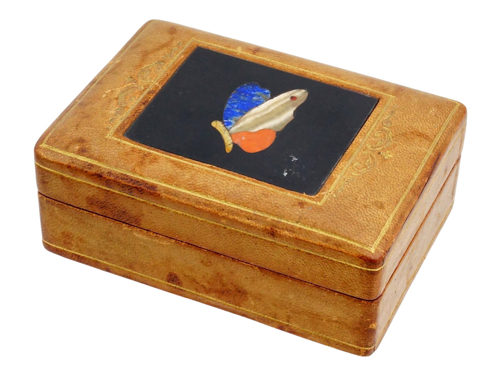 VINTAGE ITALIAN LEATHER WOODEN BOX W PIETRA DURA IMAGE: A vintage Italian leather-covered wooden box featuring an pietra dura gemstone inlay composition of a butterfly. The lid is centered with a hardstone mosaic plaque, created from hand-cut semi-precious