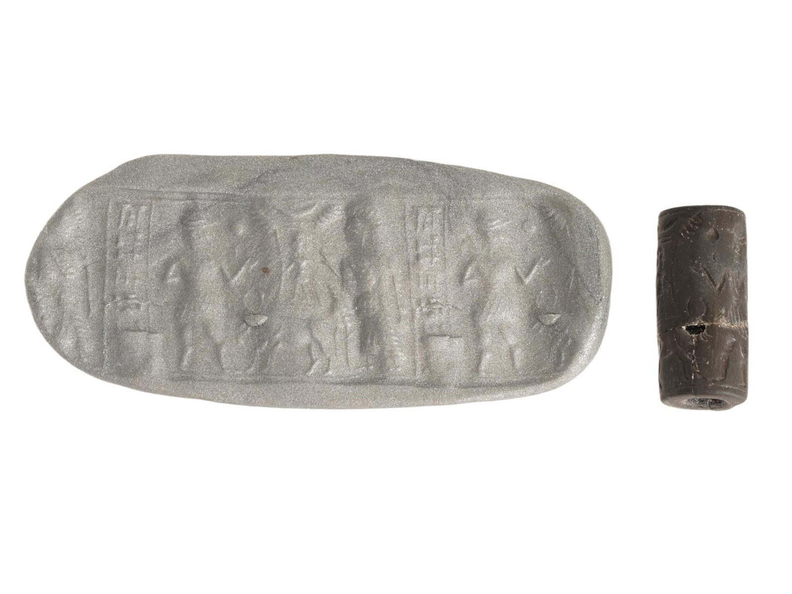 ANCIENT WESTERN ASIATIC STEATITE BEAD W RITUAL IMAGES: An ancient Western Asiatic steatite bead, dating to the 2nd to 1st millennium BC. Engraved with ritual imagery characteristic of early Near Eastern glyptic art. Carved from soft steatite stone, the be