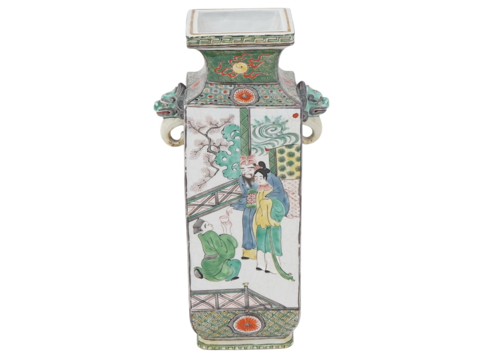 VINTAGE CHINESE HAND PAINTED DRAGON PORCELAIN VASE (1 of 8)