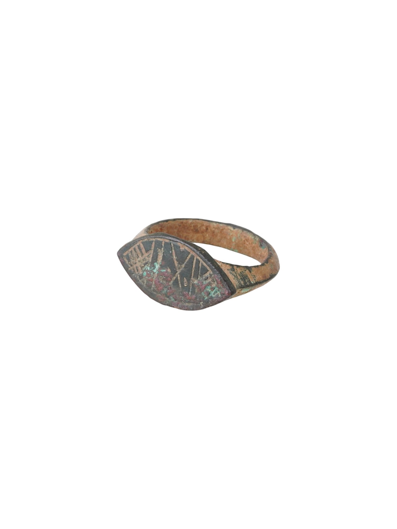 ANCIENT ROMAN BRONZE EYE AGAINST EVIL RING 100 TO 300AD: An ancient Roman period bronze signet ring with engraved motif features an amulet against evil eye. Circa 100 to 300 AD. Historical Finds And Archaeological Relics, Jewelry And Accessories. THI