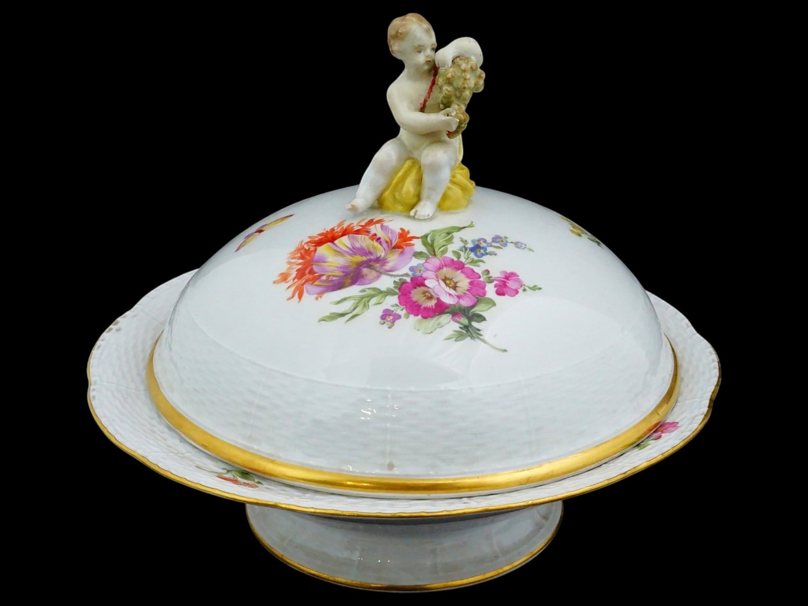 ANTIQUE GERMAN KPM BERLIN PORCELAIN VEGETABLE TUREEN (1 of 10)