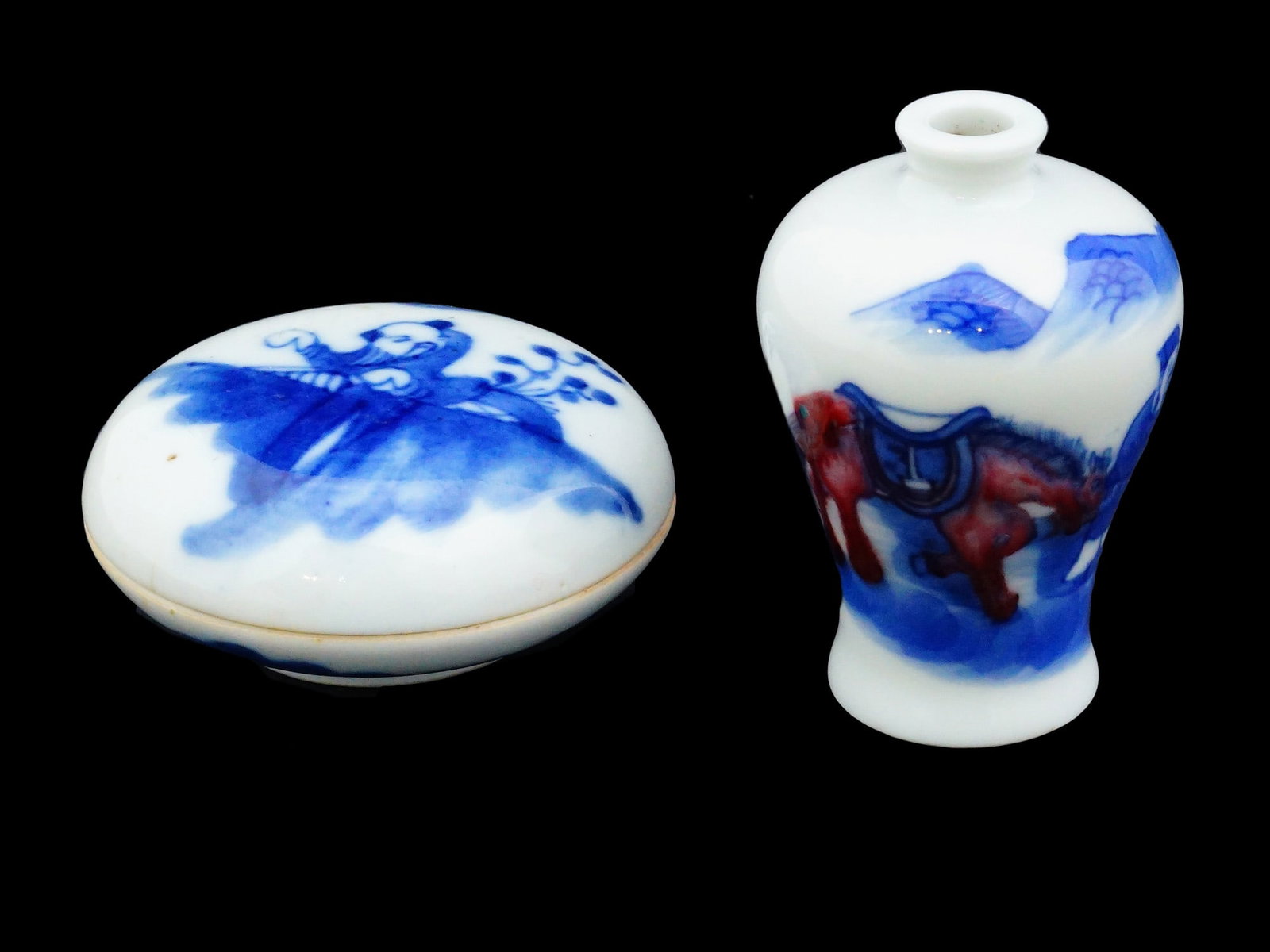 CHINESE BLUE AND WHITE PORCELAIN VASE AND BOWL: A lot of two Chinese items including a miniature porcelain vase and a circular lidded bowl, both decorated in underglaze blue with figural scenes. The vase depicts ?he scientist next to the horse with
