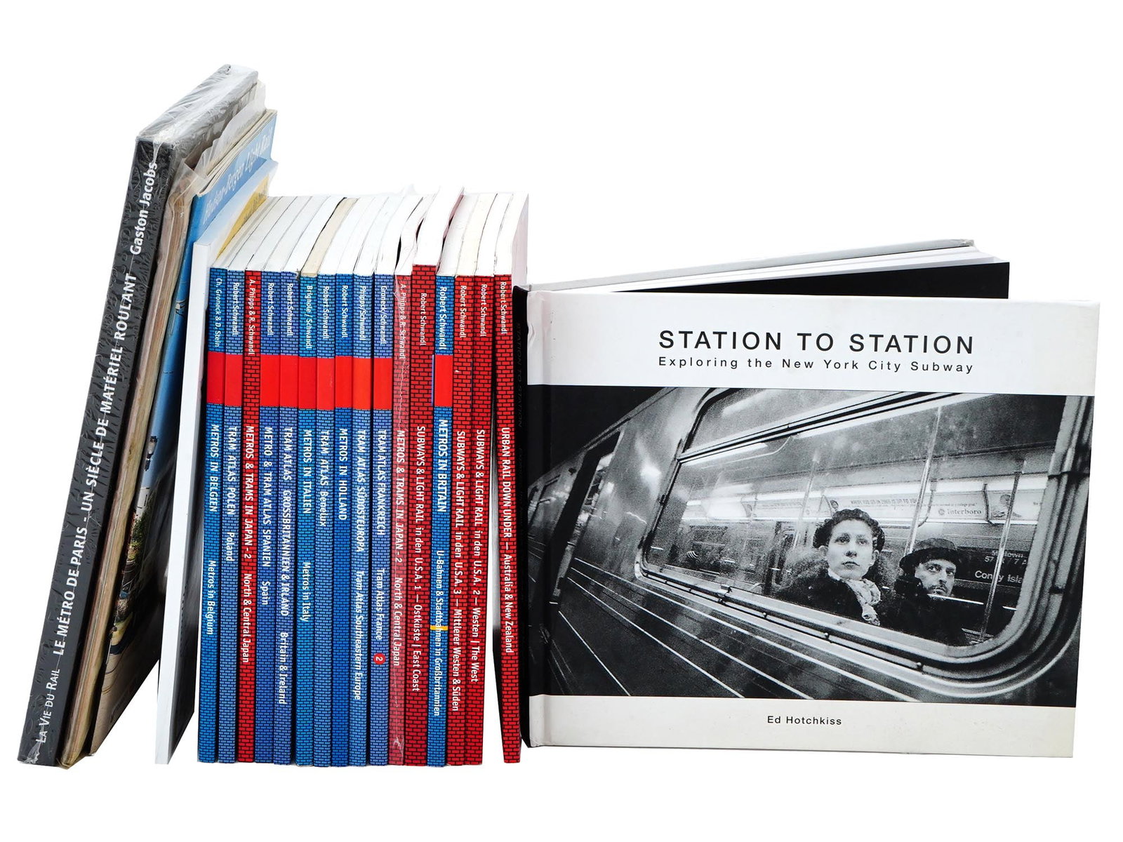 VINTAGE BOOKS ABOUT EUROPEAN AND AMERICAN TRAMWAYS: A lot of vintage books dedicated to public transportation. A total of 21 items. 16 issues of tram and metro atlases by Robert Schwandl. Seoul Korea Subway Tour Guide by Fandom Media, 2022. Le Metro de