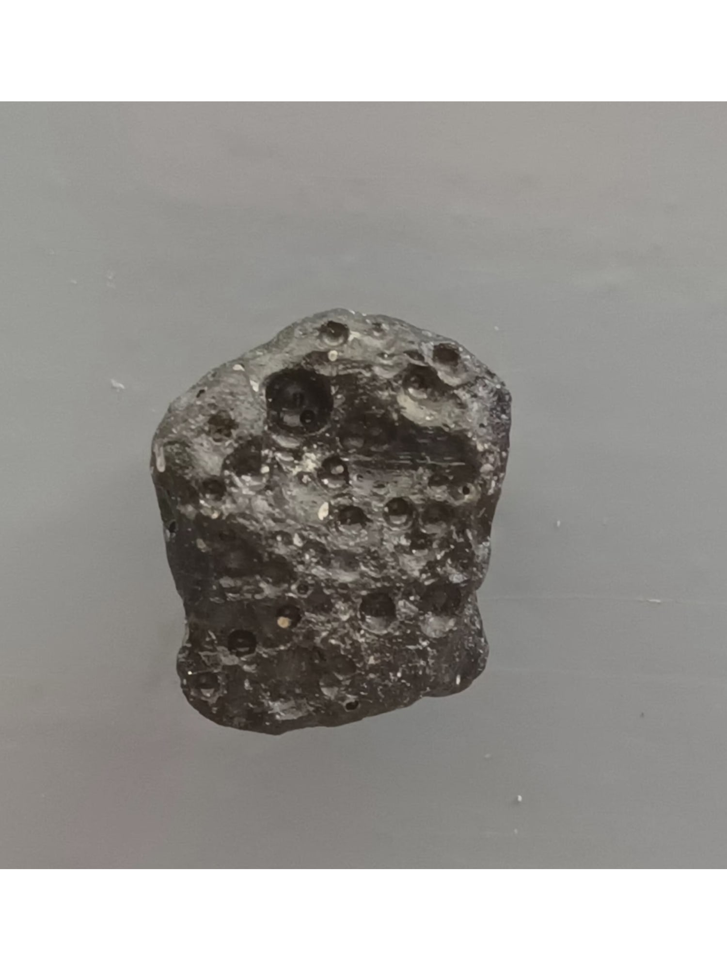 TEKTITE - FROM METEORITE IMPACT - 2