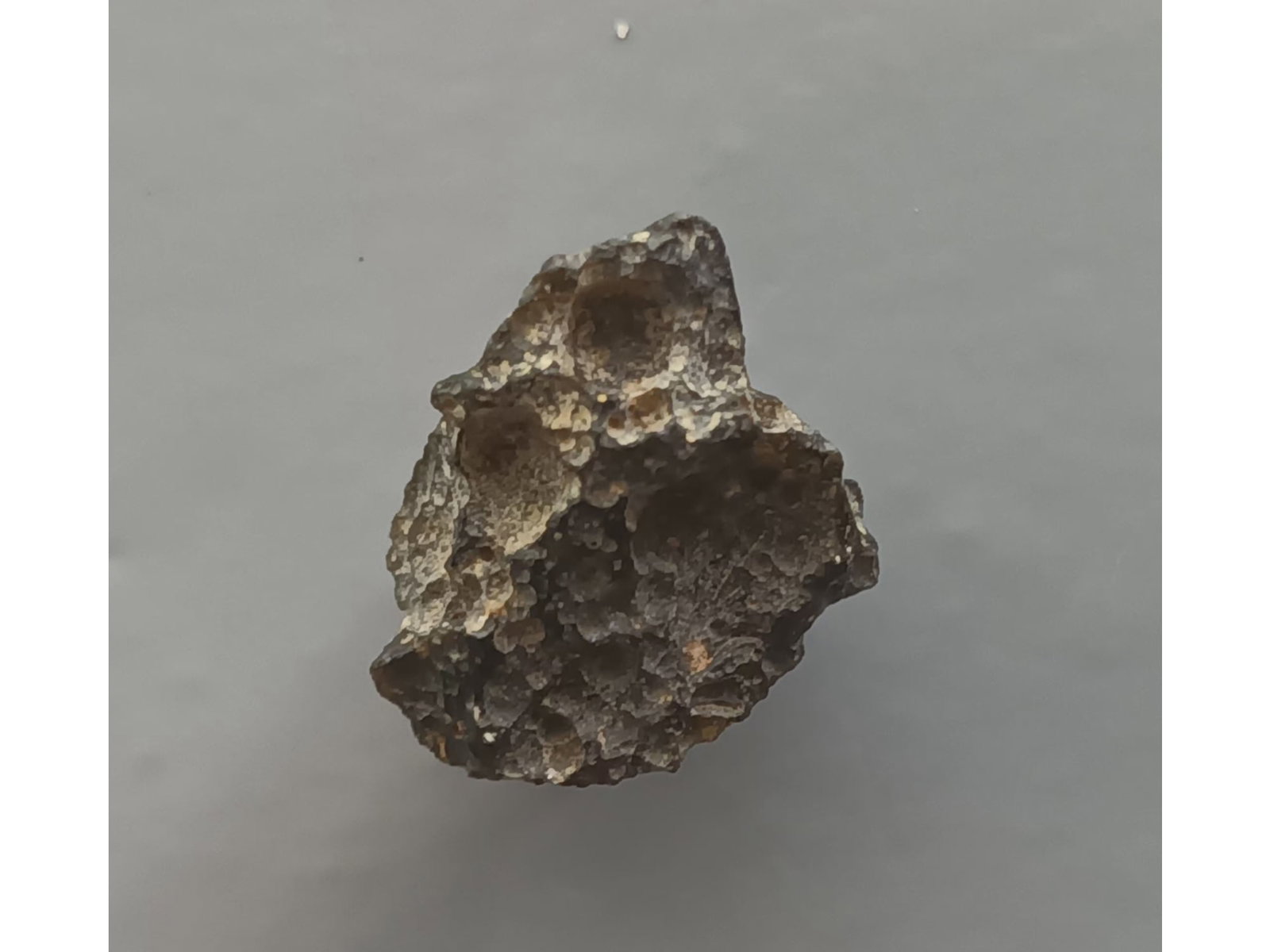 TEKTITE - FROM METEORITE IMPACT - 4