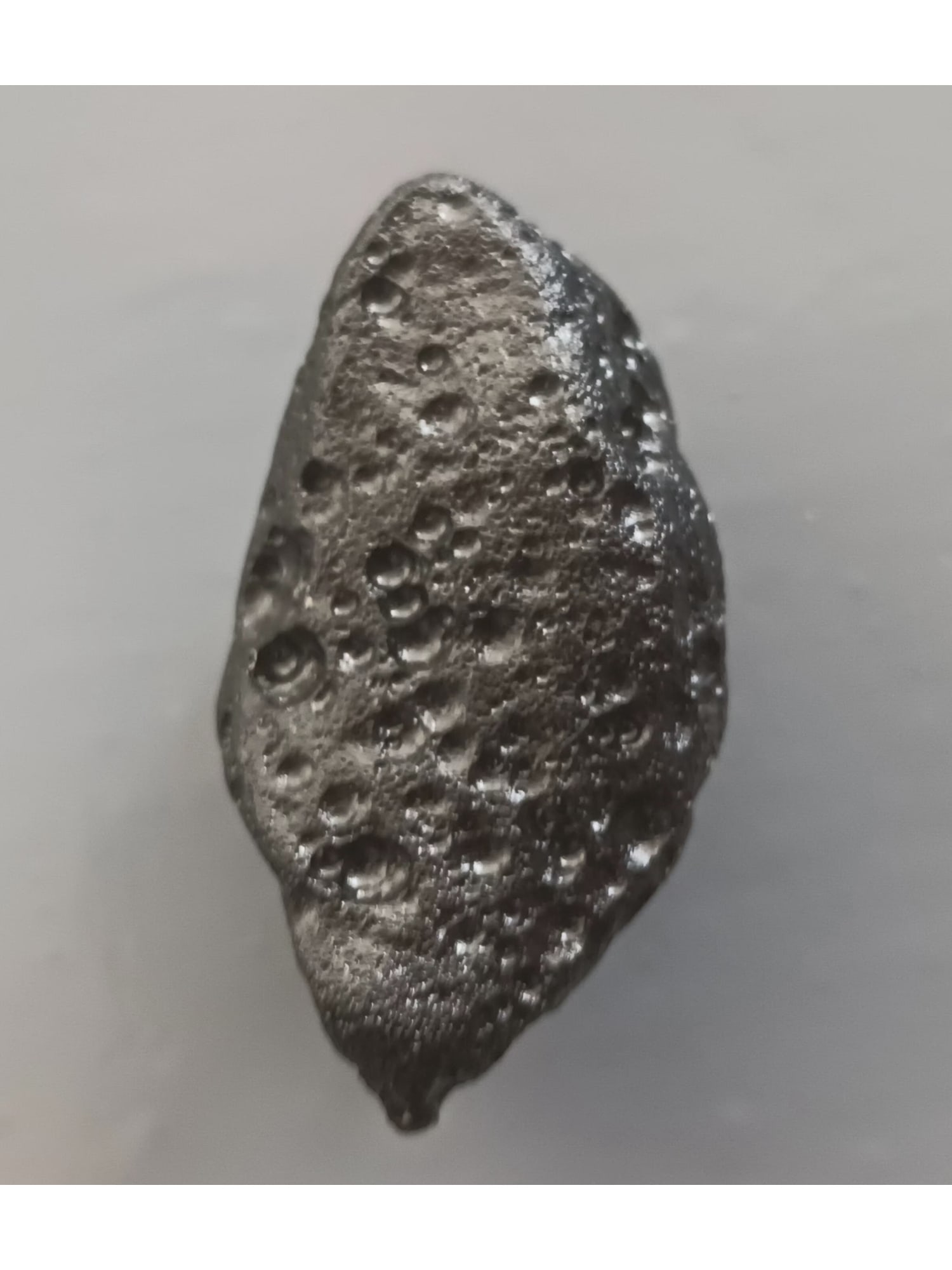 TEKTITE - FROM METEORITE IMPACT - 2